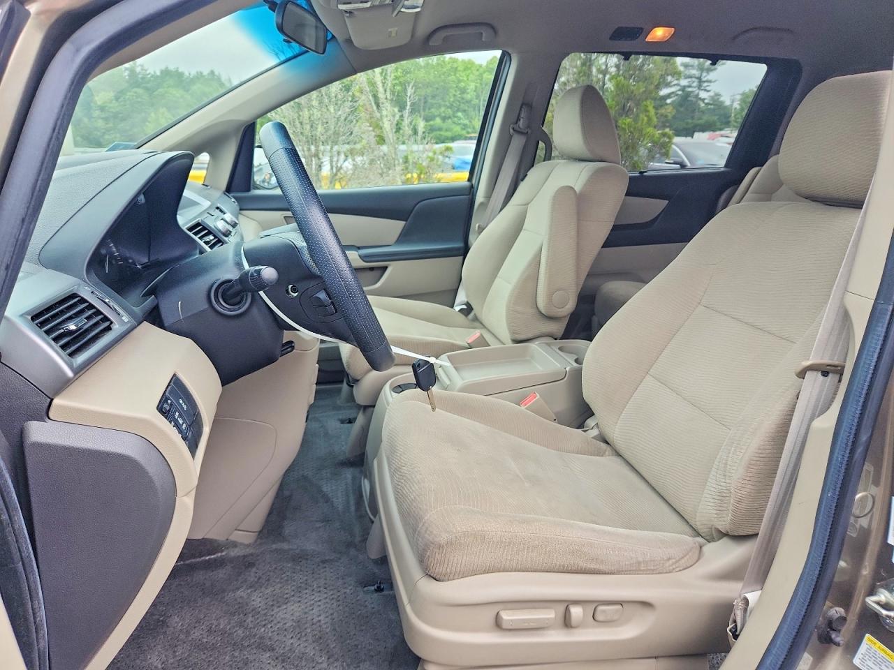 2012 Honda Odyssey Ex Tan vin: 5FNRL5H47CB072791