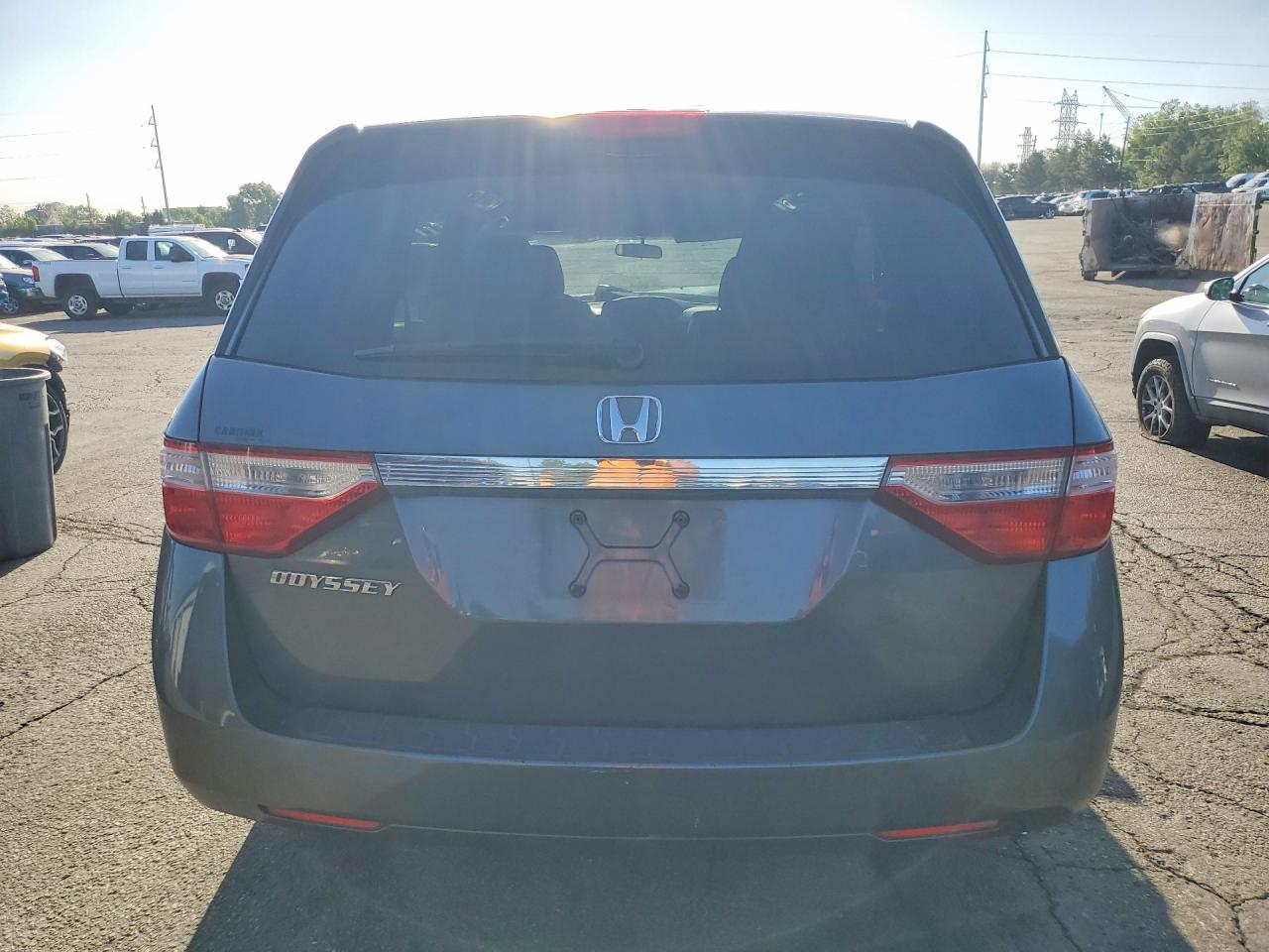 2012 Honda Odyssey Ex Gray vin: 5FNRL5H47CB095388