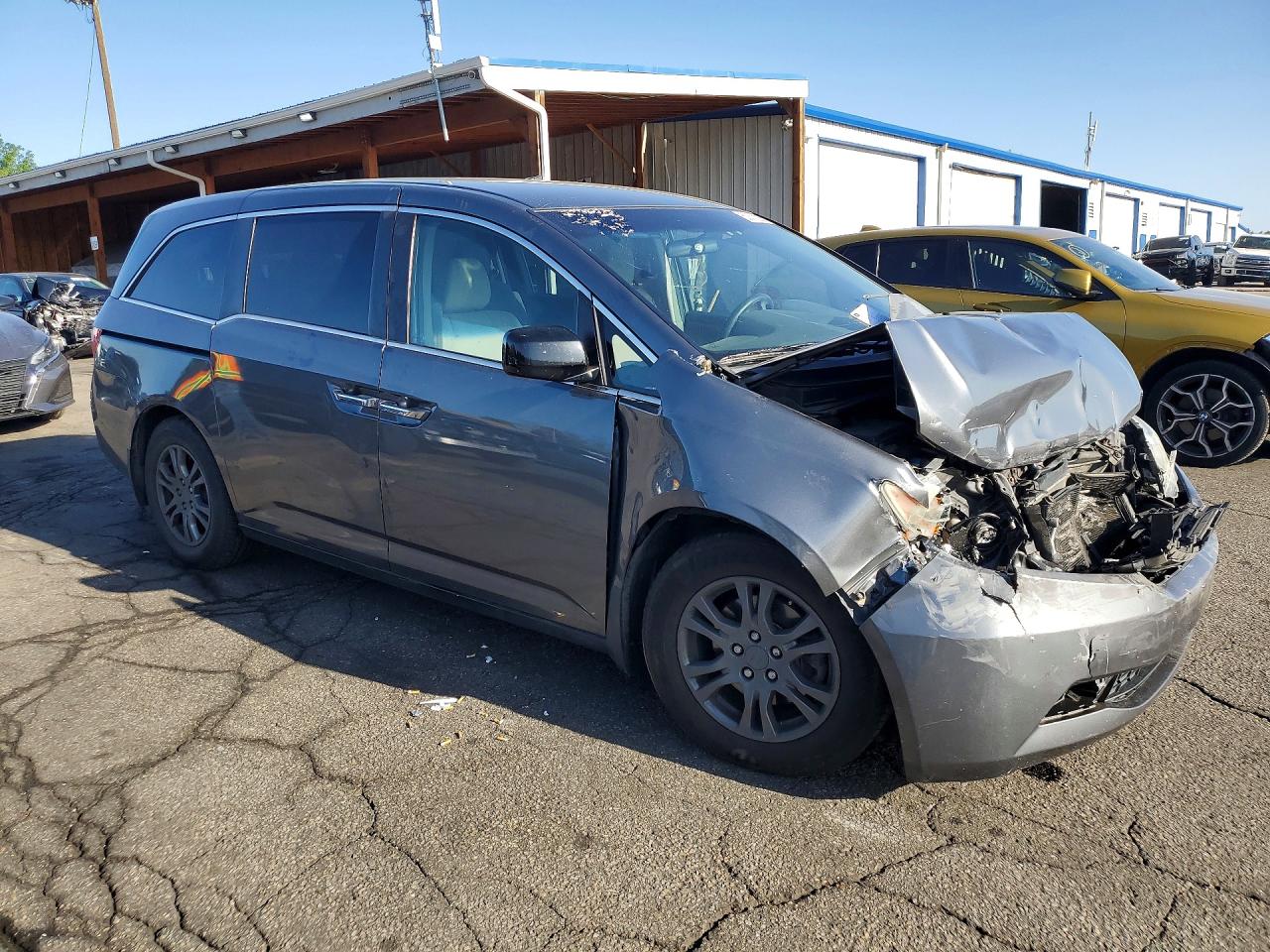 2012 Honda Odyssey Ex Gray vin: 5FNRL5H47CB095388
