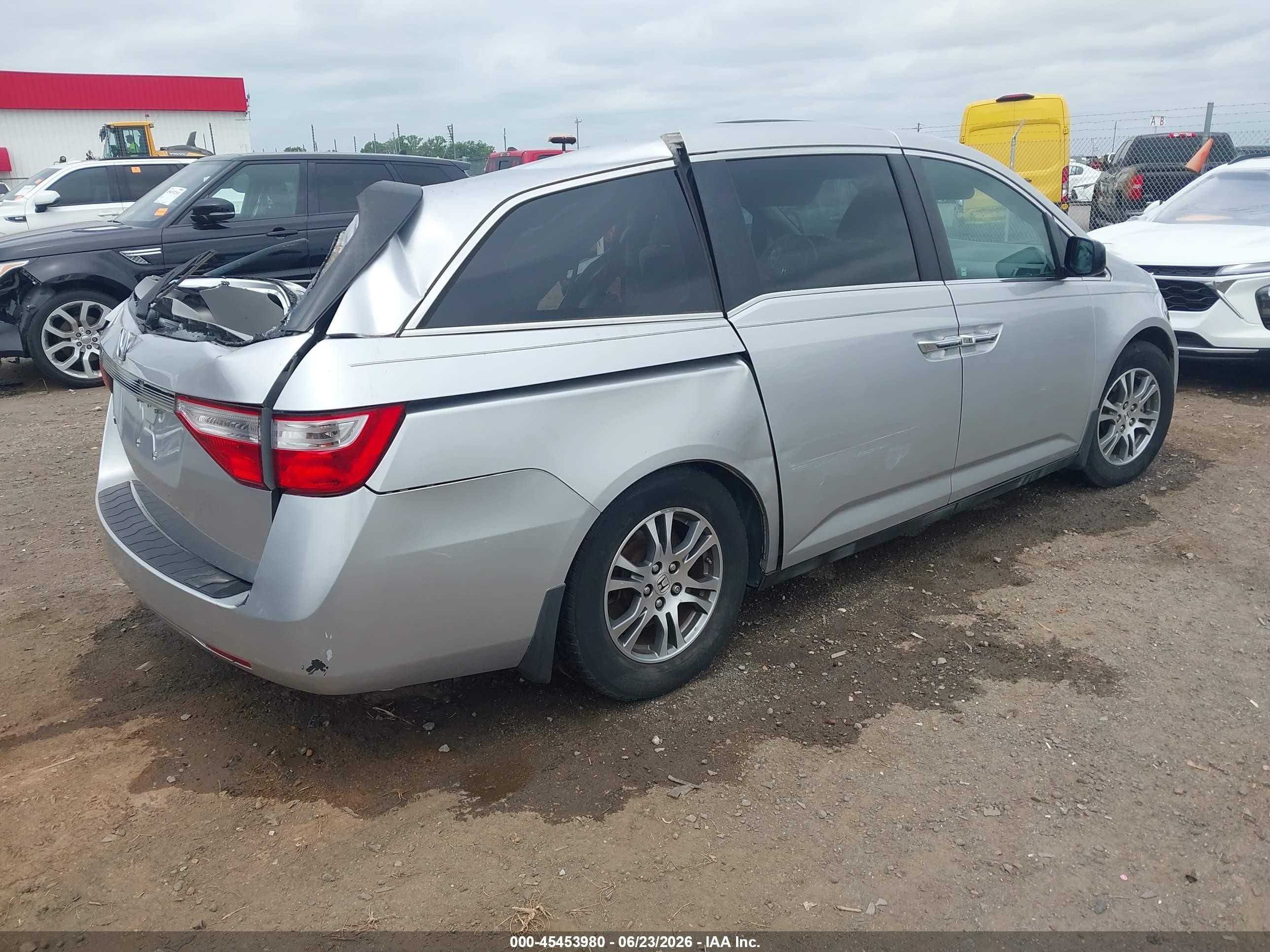 2013 Honda Odyssey Ex Серебряный vin: 5FNRL5H47DB044586