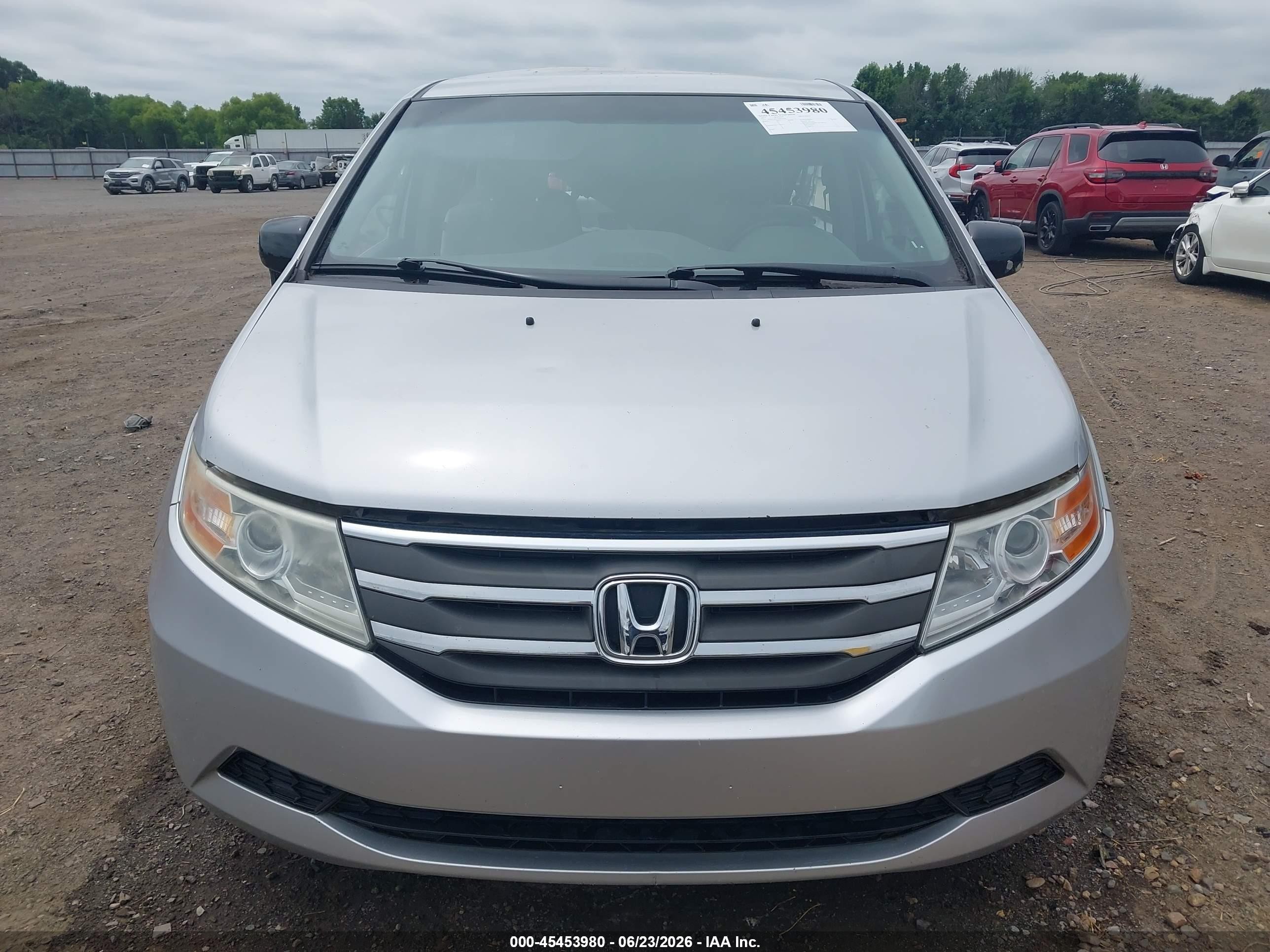 2013 Honda Odyssey Ex Серебряный vin: 5FNRL5H47DB044586