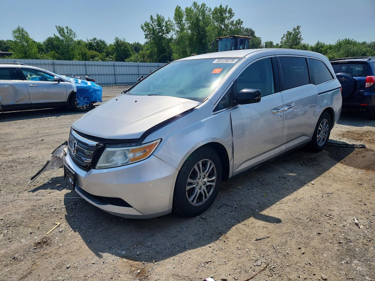 2013 Honda Odyssey Ex Silver vin: 5FNRL5H47DB051361