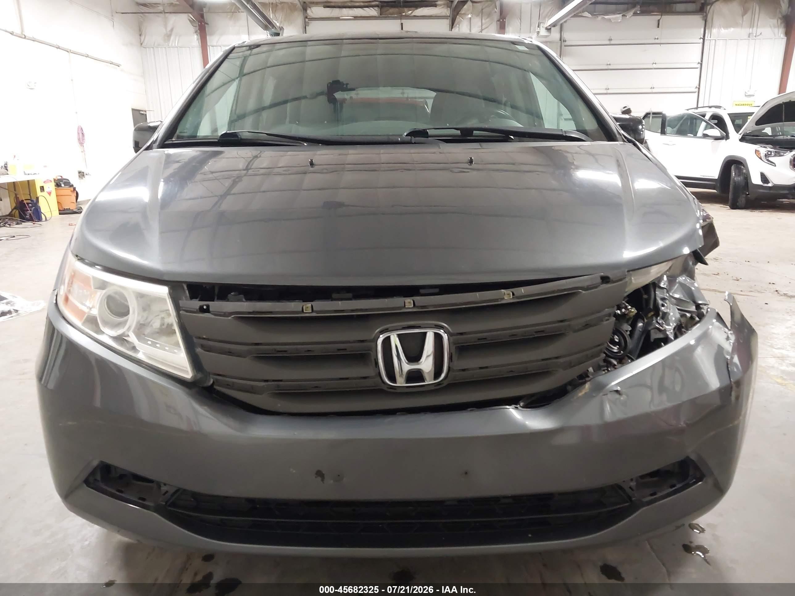 2013 Honda Odyssey Ex Gray vin: 5FNRL5H47DB058469