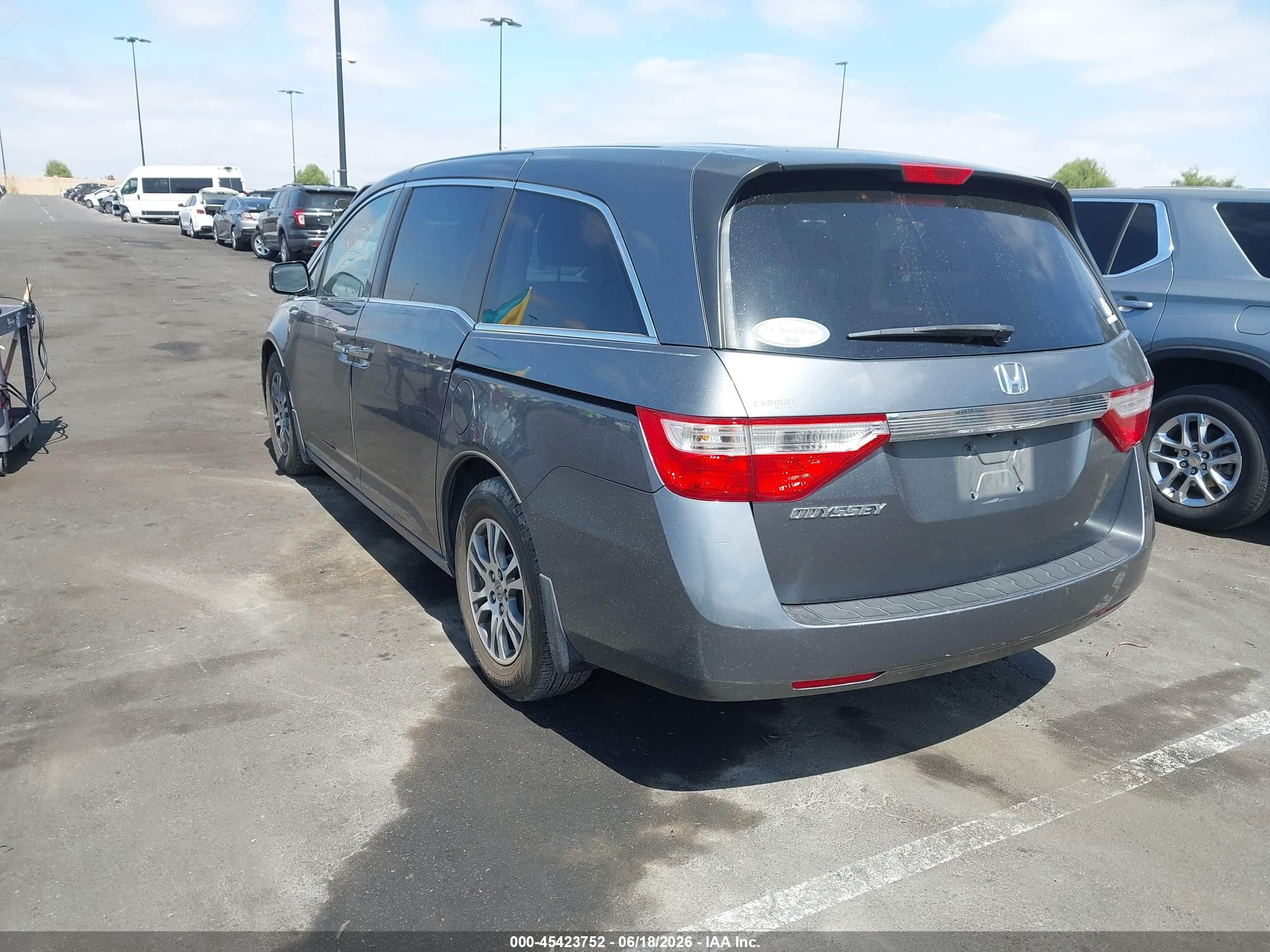 2013 Honda Odyssey Ex Blue vin: 5FNRL5H47DB067933