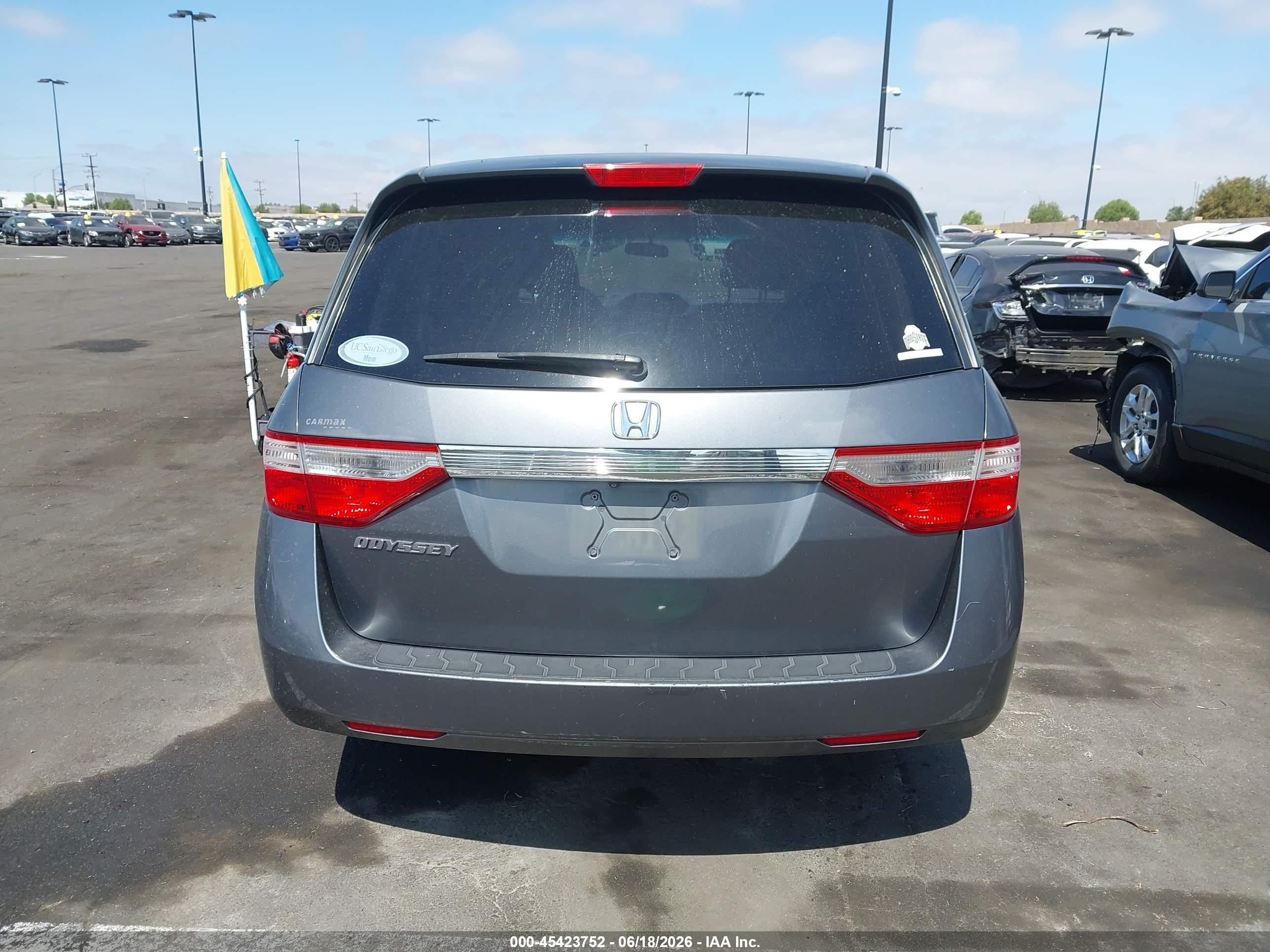2013 Honda Odyssey Ex Blue vin: 5FNRL5H47DB067933