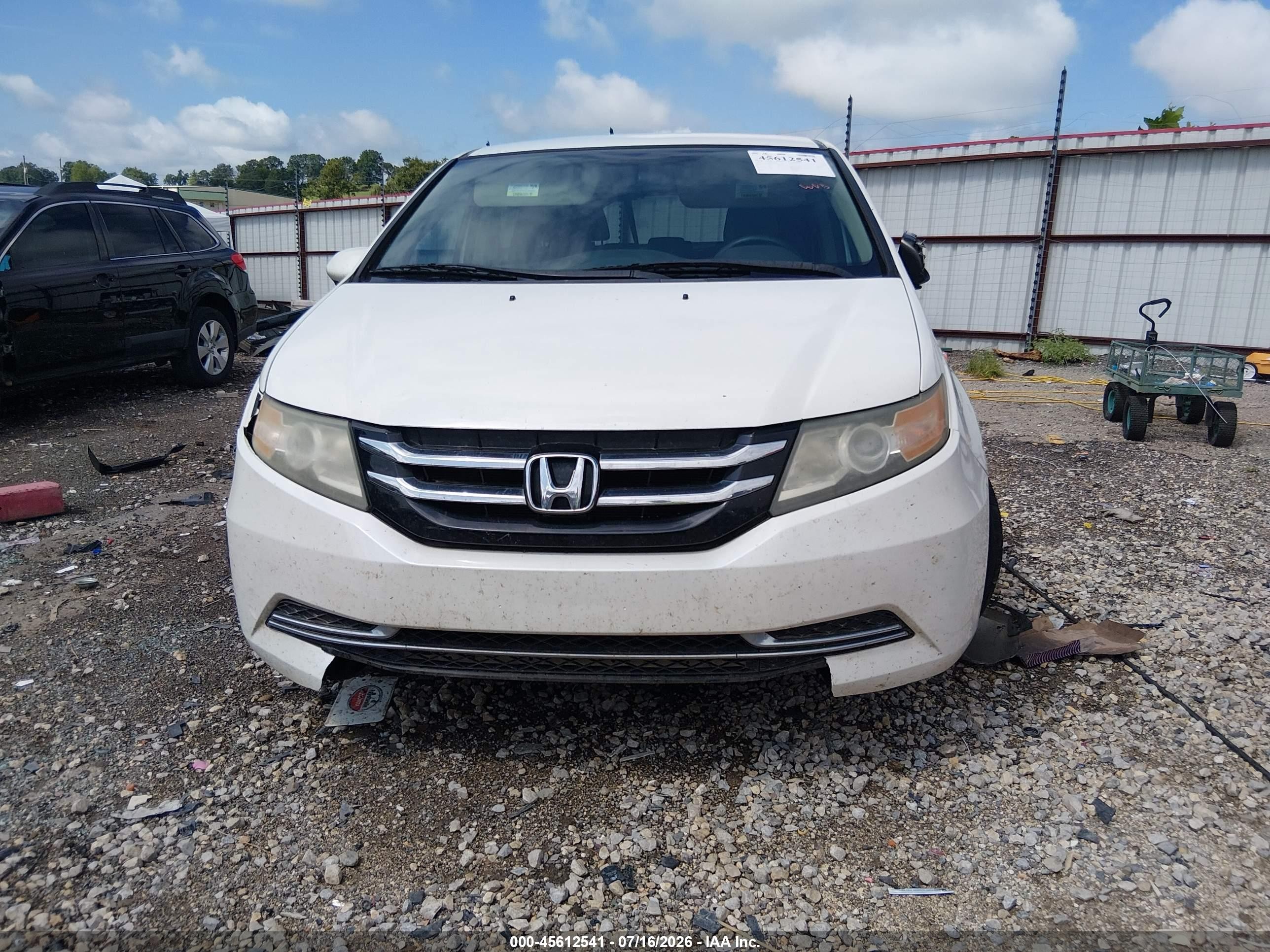 2014 Honda Odyssey Ex White vin: 5FNRL5H47EB077668