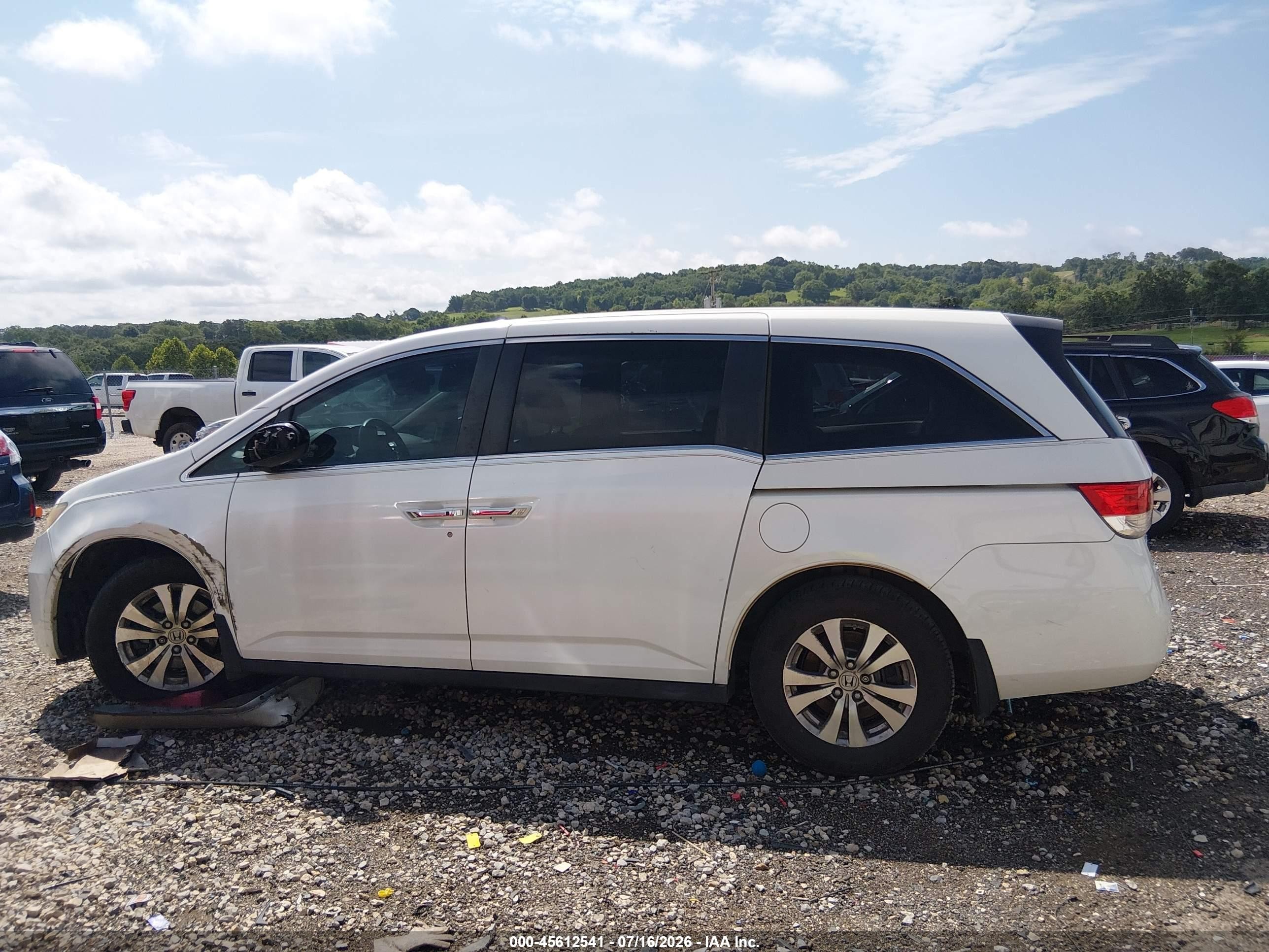 2014 Honda Odyssey Ex White vin: 5FNRL5H47EB077668