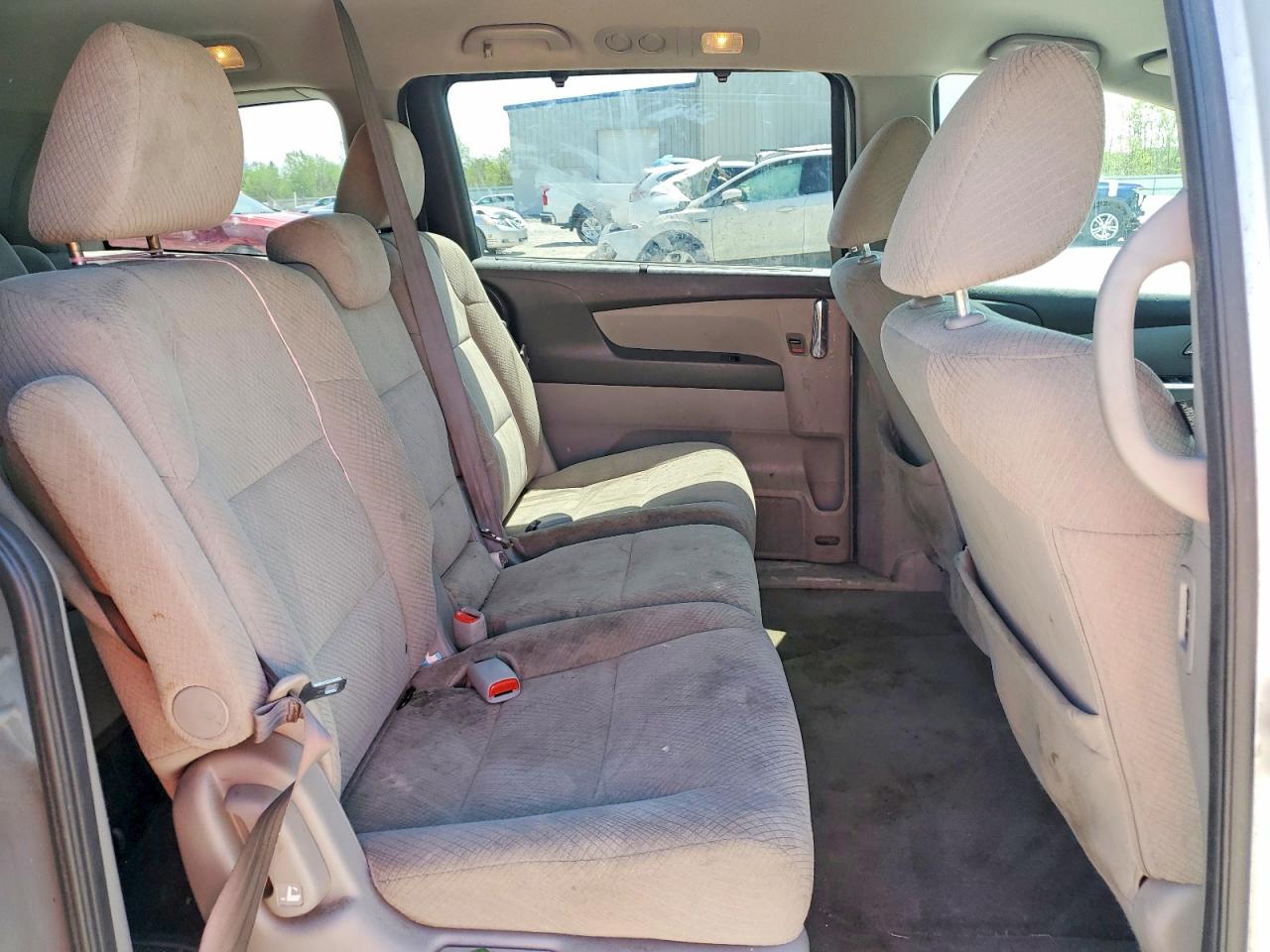 2014 Honda Odyssey Ex Silver vin: 5FNRL5H47EB100141