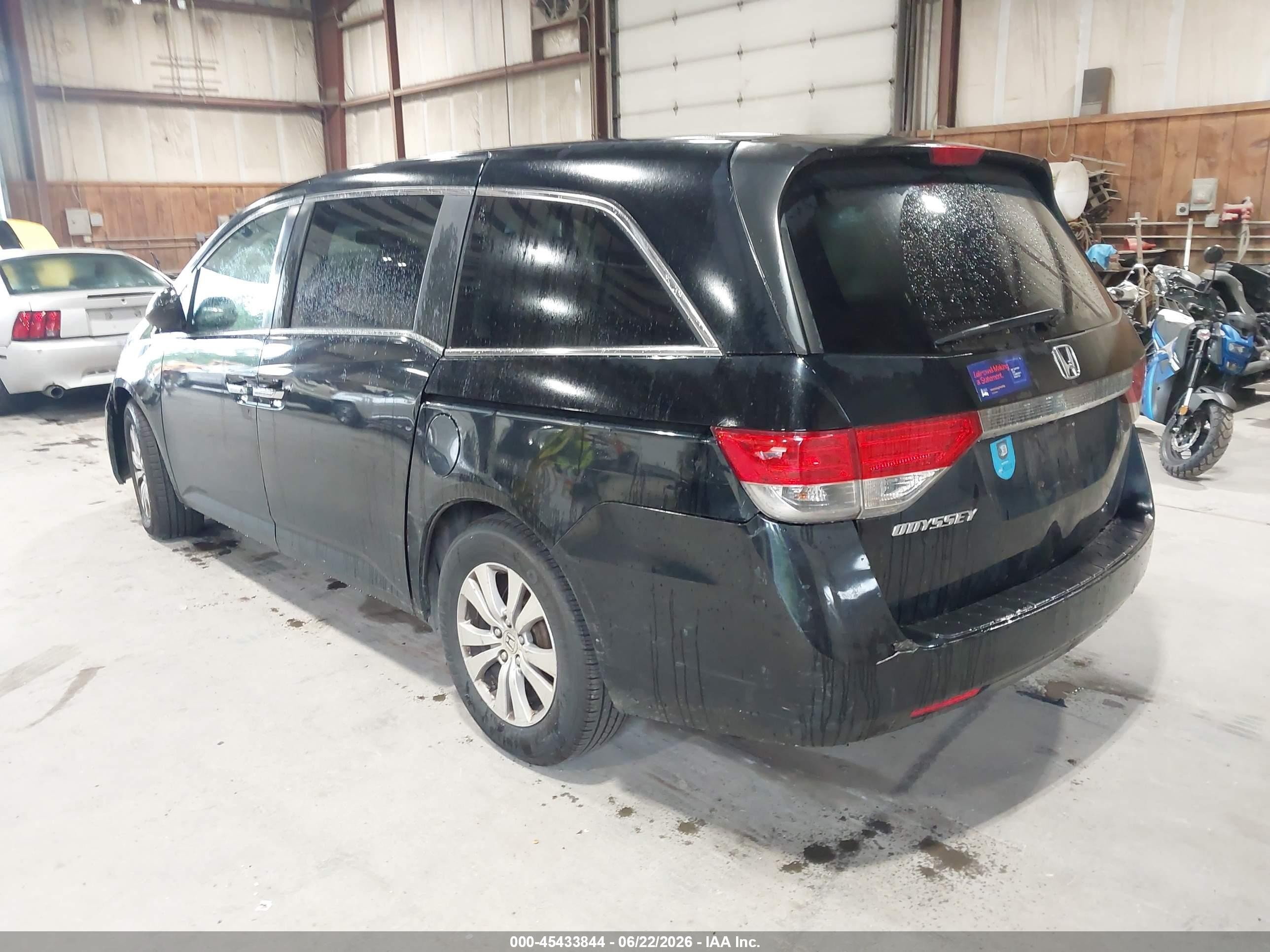 2015 Honda Odyssey Ex Black vin: 5FNRL5H47FB001837