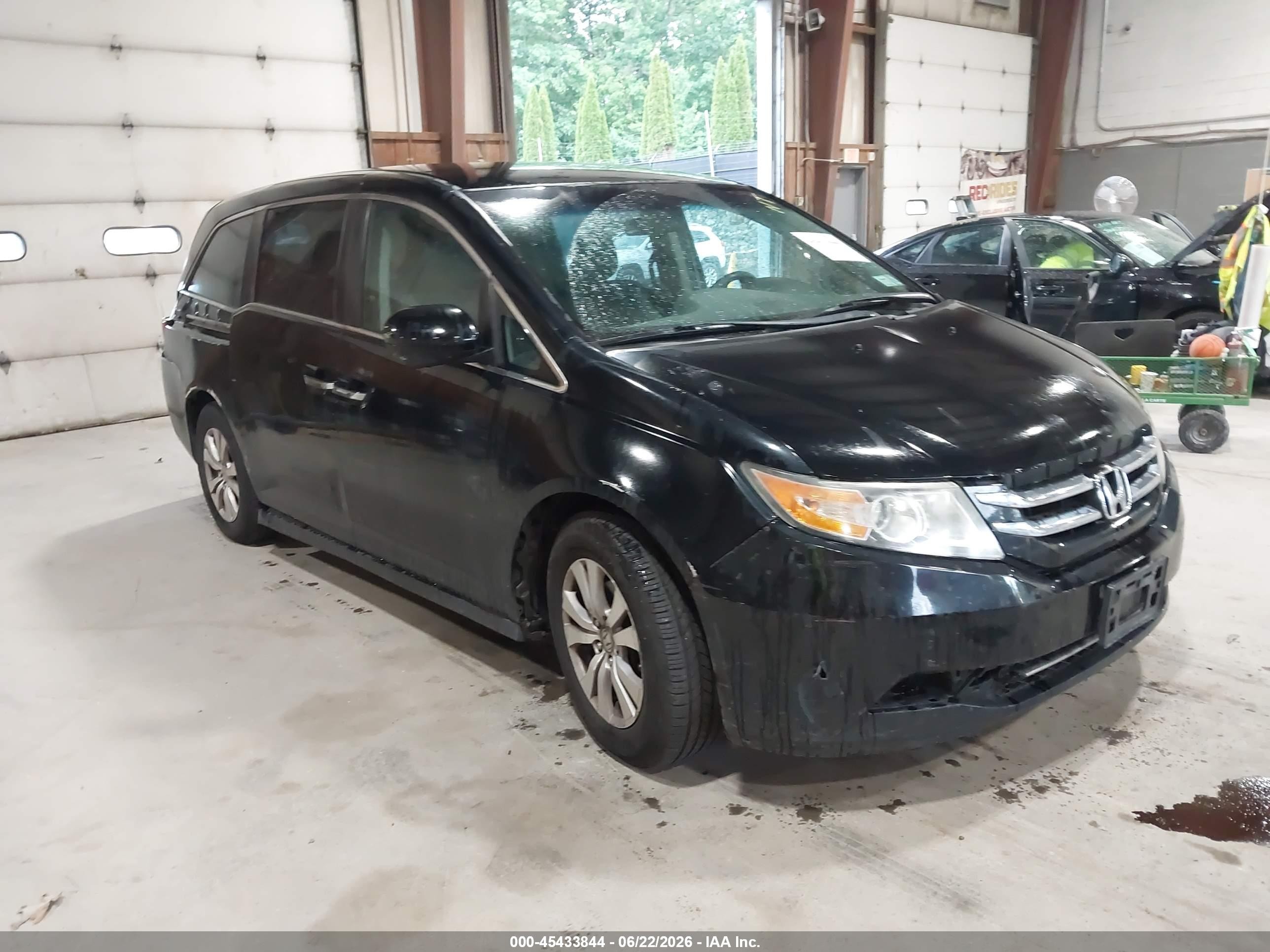 2015 Honda Odyssey Ex Black vin: 5FNRL5H47FB001837