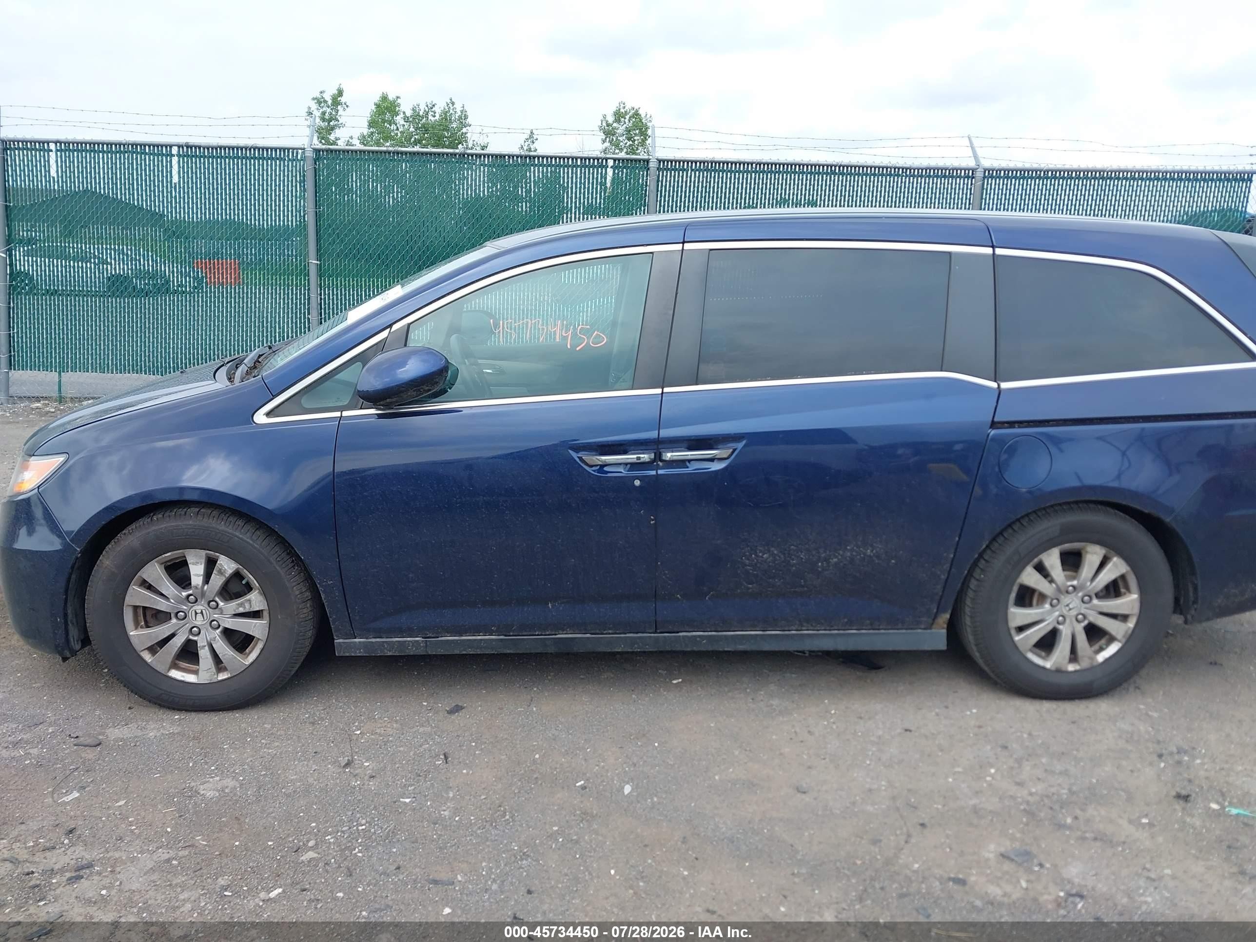 2015 Honda Odyssey Ex Blue vin: 5FNRL5H47FB040251