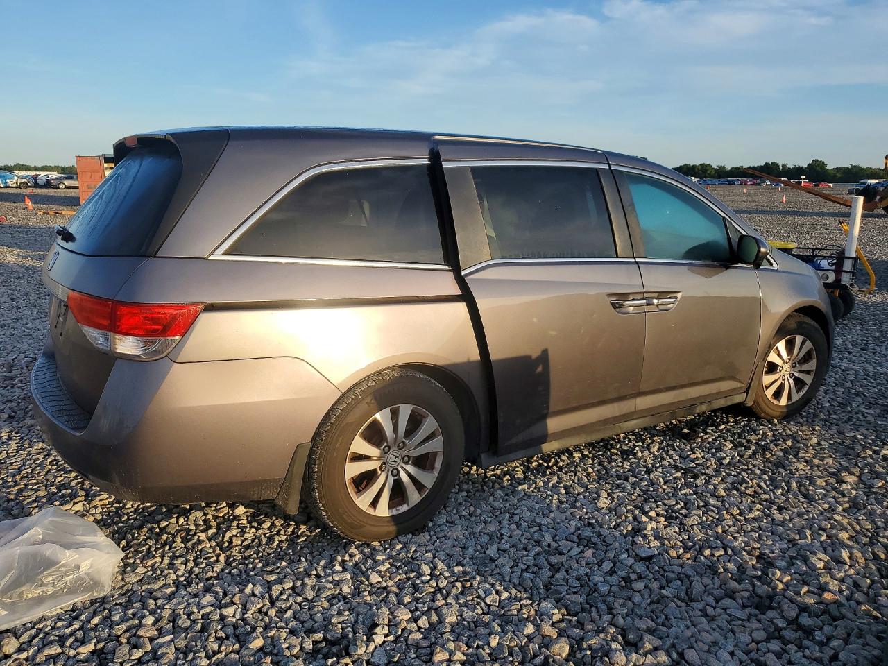 2015 Honda Odyssey Ex Gray vin: 5FNRL5H47FB052061