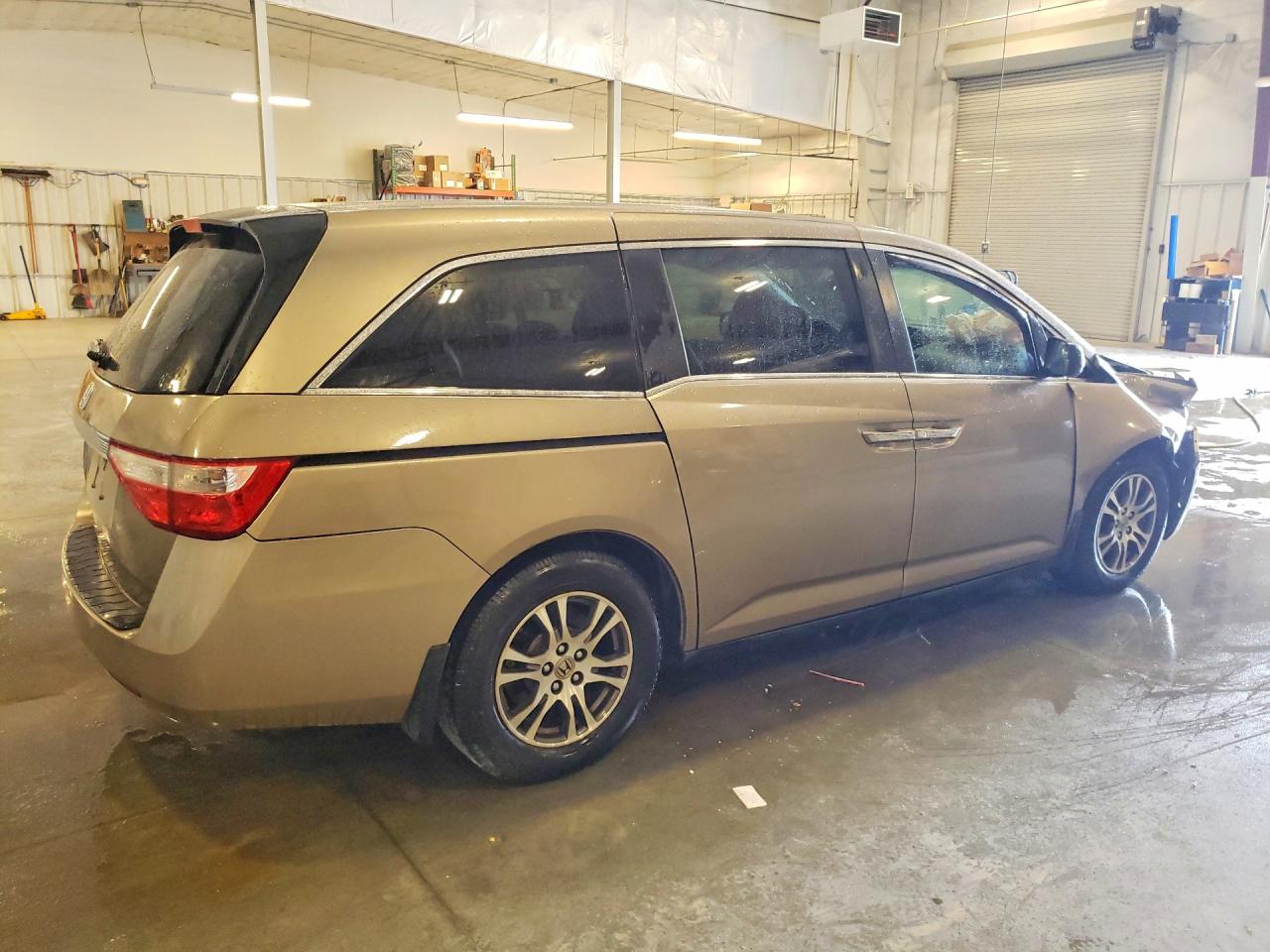 2011 Honda Odyssey Ex Tan vin: 5FNRL5H48BB030418