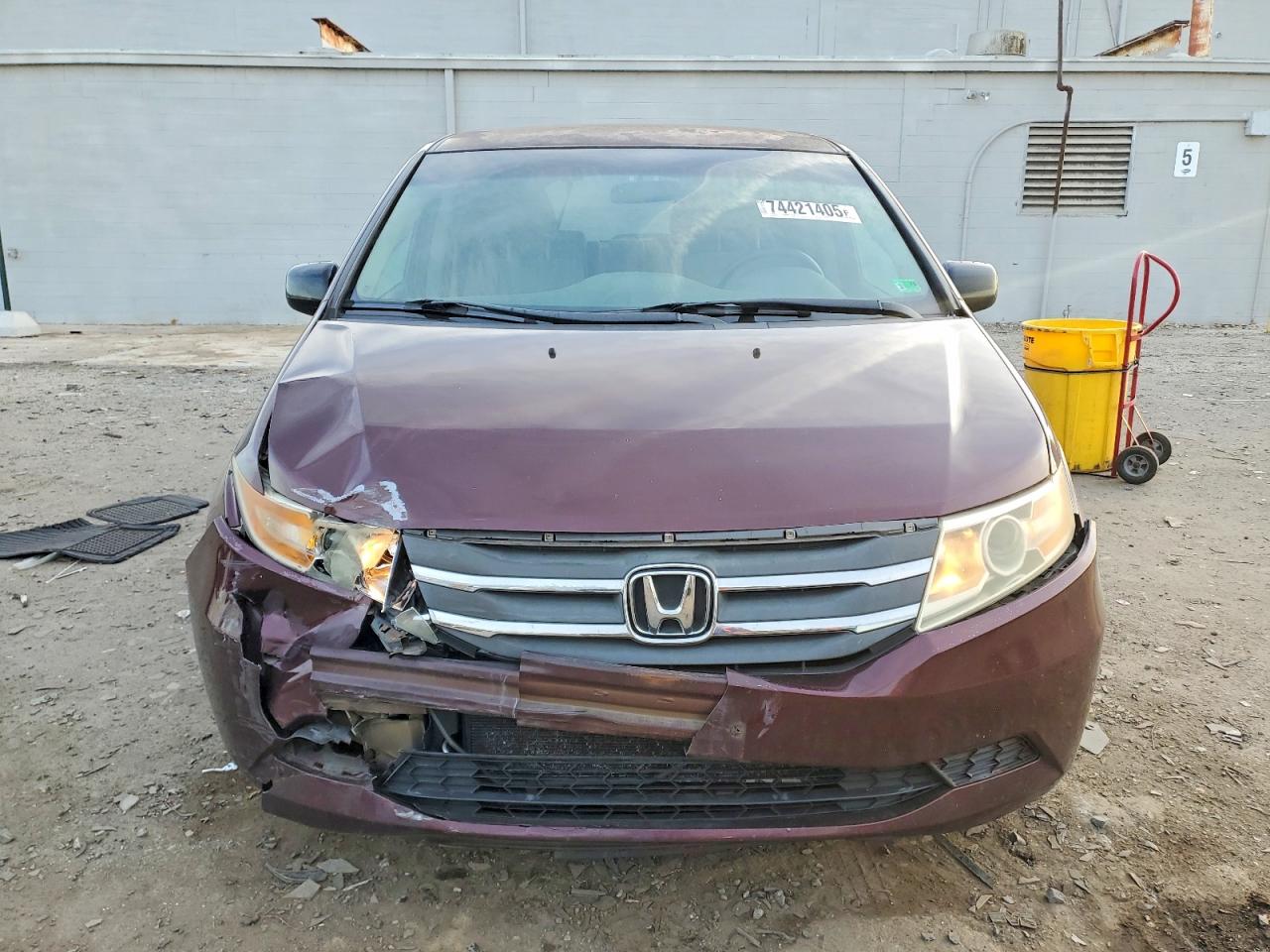 2011 Honda Odyssey Ex Burgundy vin: 5FNRL5H48BB093521