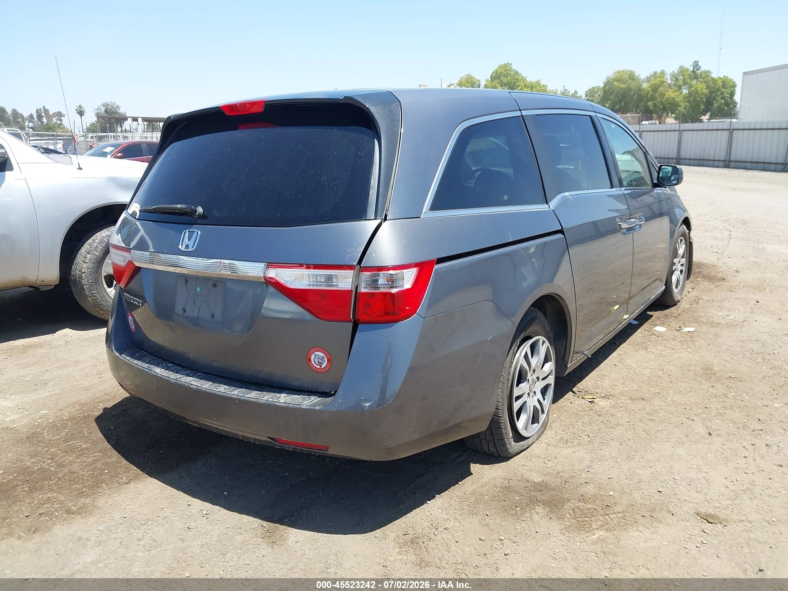 2011 Honda Odyssey Ex Gray vin: 5FNRL5H48BB101360