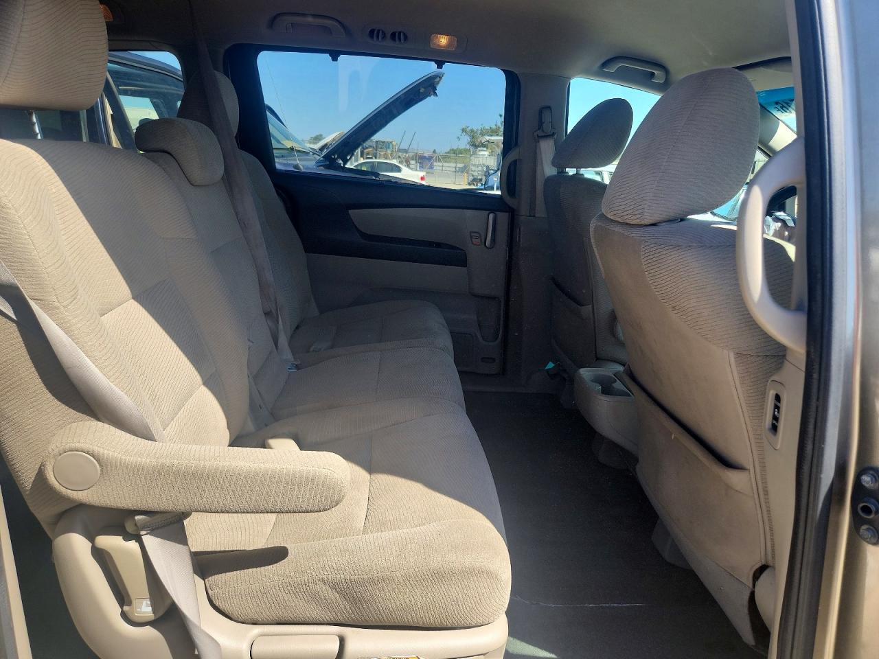 2012 Honda Odyssey Ex Tan vin: 5FNRL5H48CB008890