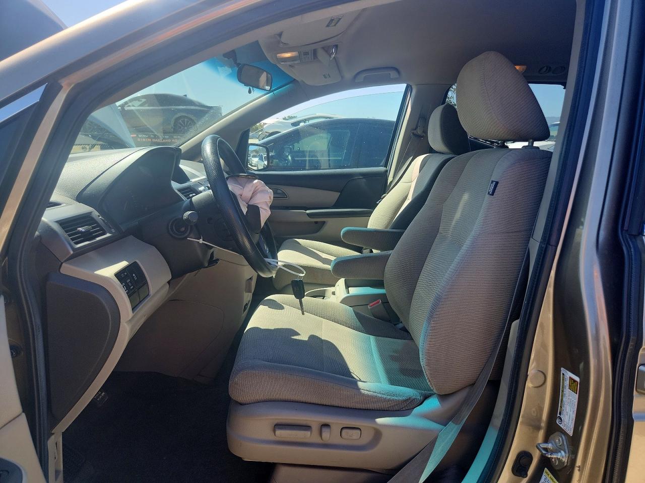 2012 Honda Odyssey Ex Tan vin: 5FNRL5H48CB008890