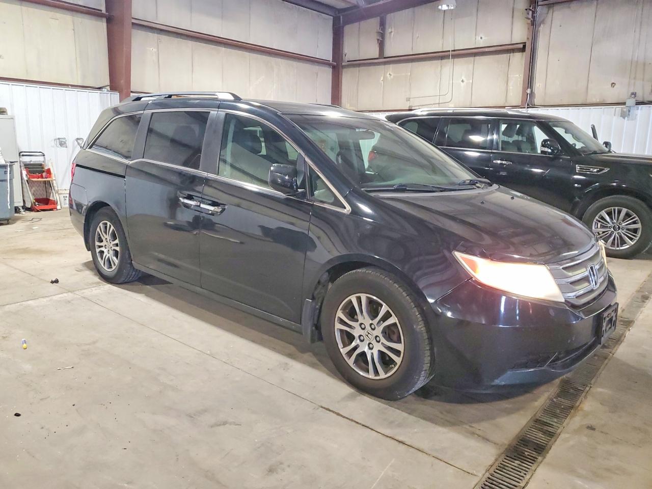 2012 Honda Odyssey Ex Black vin: 5FNRL5H48CB071116
