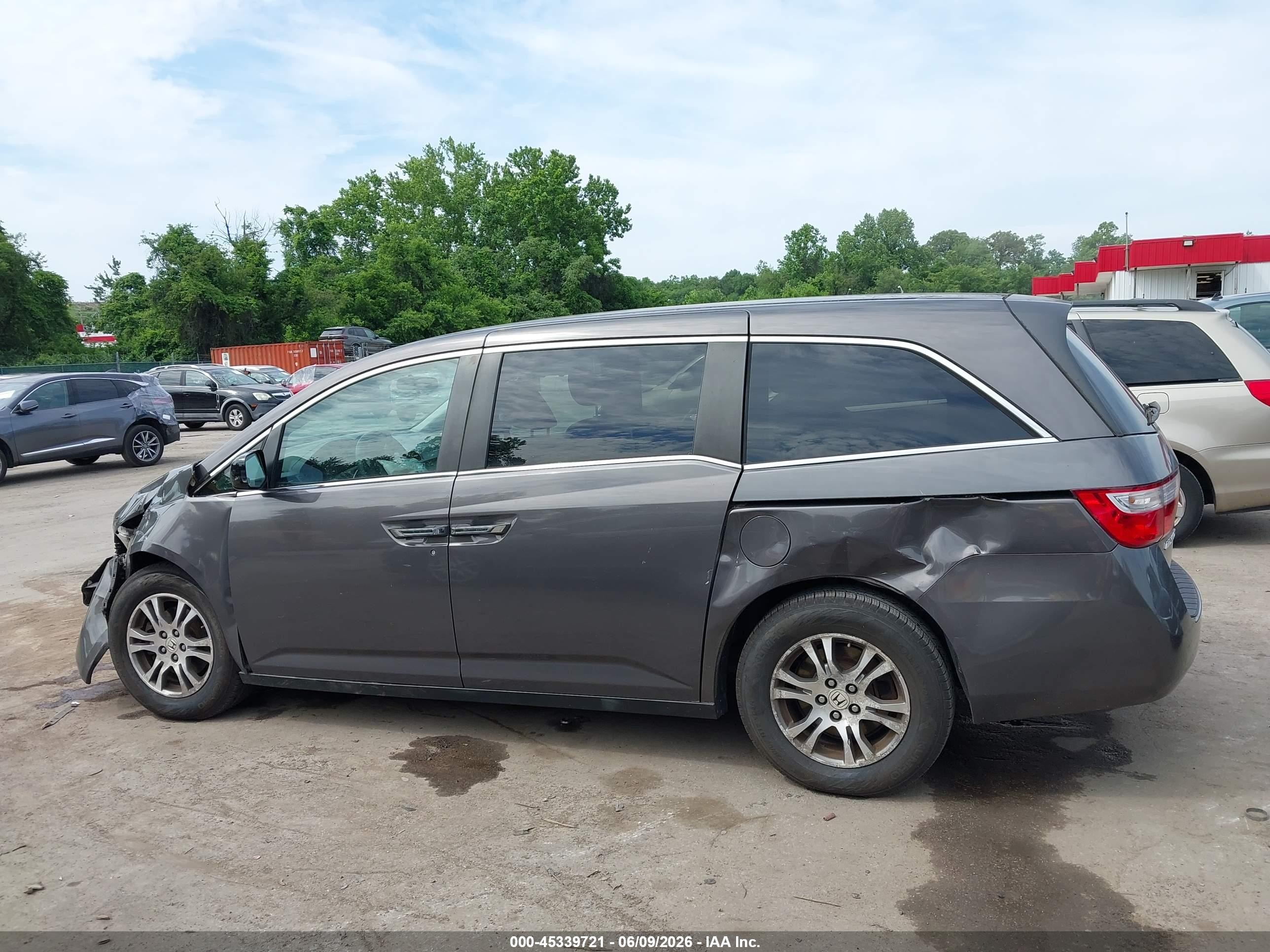 2012 Honda Odyssey Ex Gray vin: 5FNRL5H48CB071181