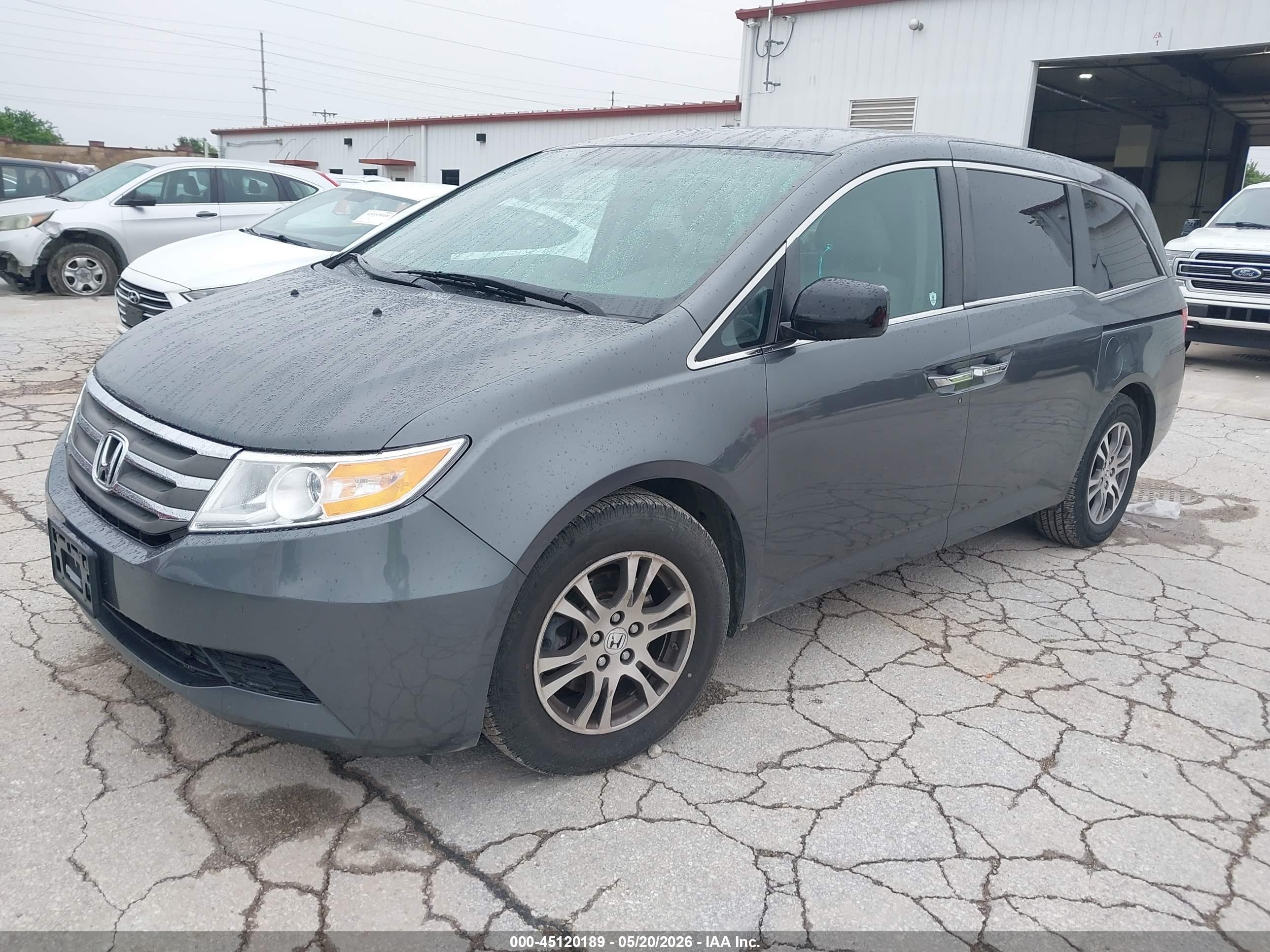 2013 Honda Odyssey Ex Gray vin: 5FNRL5H48DB008762