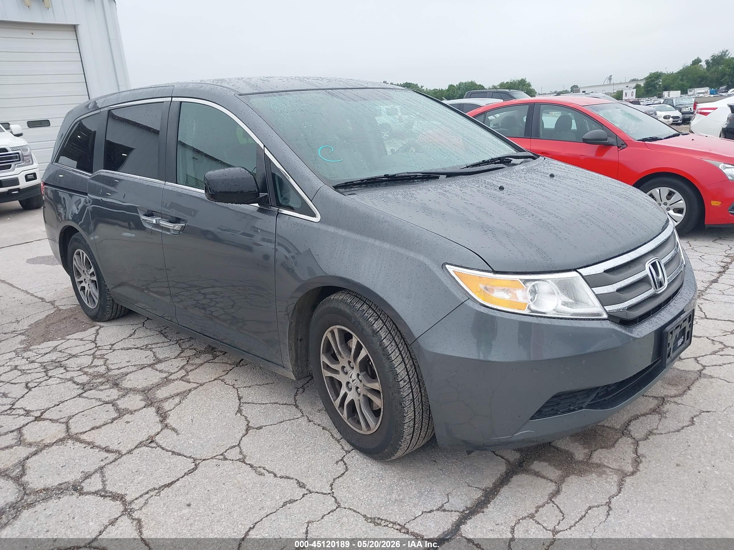 2013 Honda Odyssey Ex Gray vin: 5FNRL5H48DB008762