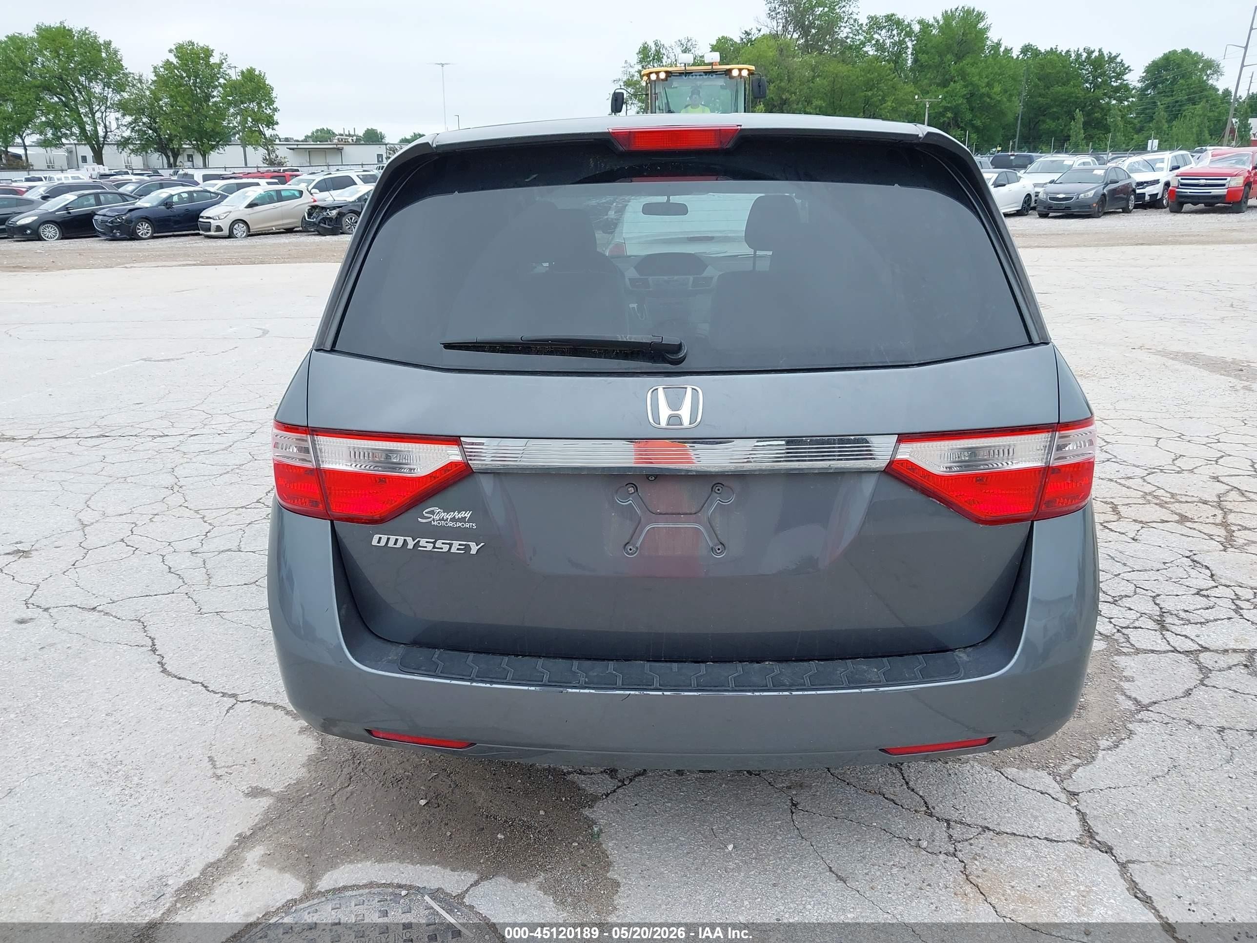2013 Honda Odyssey Ex Gray vin: 5FNRL5H48DB008762