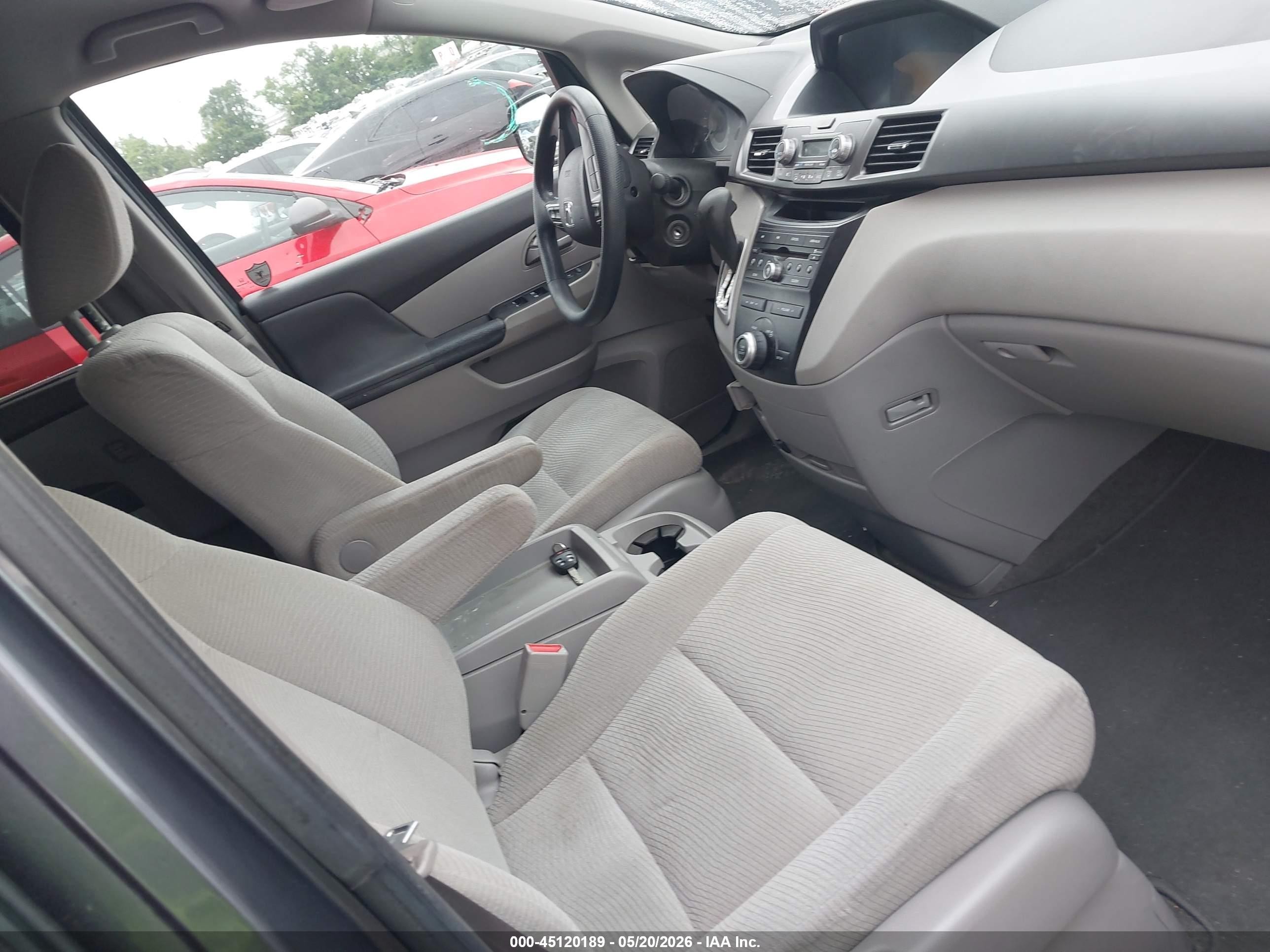 2013 Honda Odyssey Ex Gray vin: 5FNRL5H48DB008762