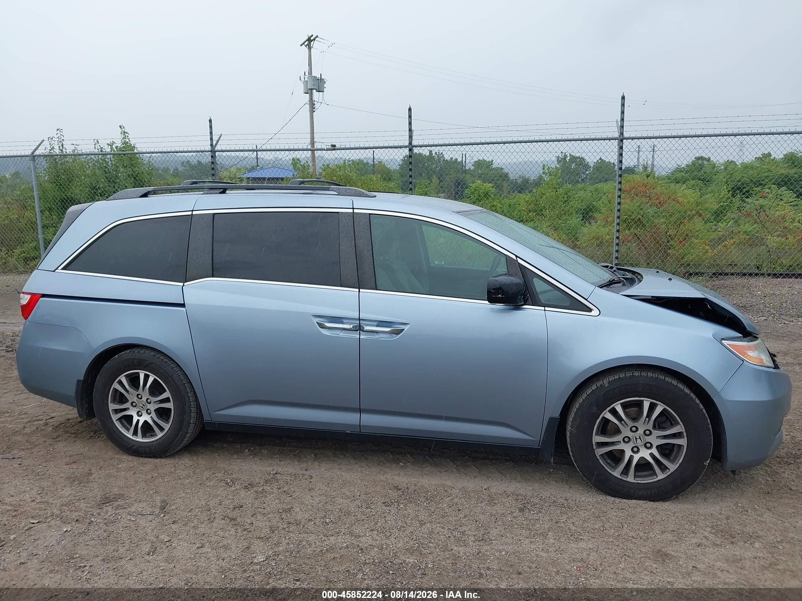 2013 Honda Odyssey Ex Light Blue vin: 5FNRL5H48DB051479