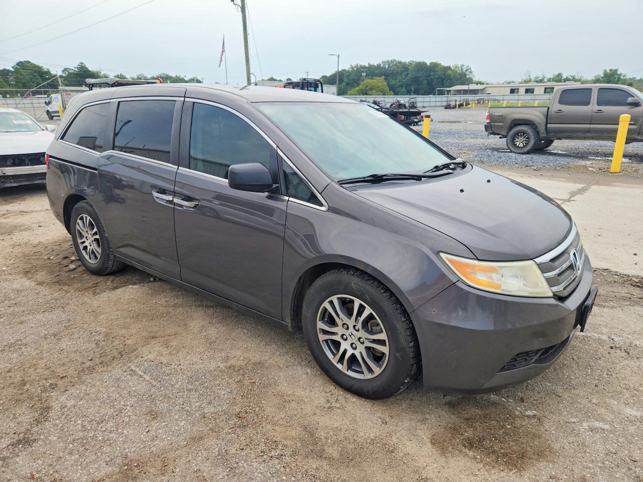 2013 Honda Odyssey Ex Gray vin: 5FNRL5H48DB072719