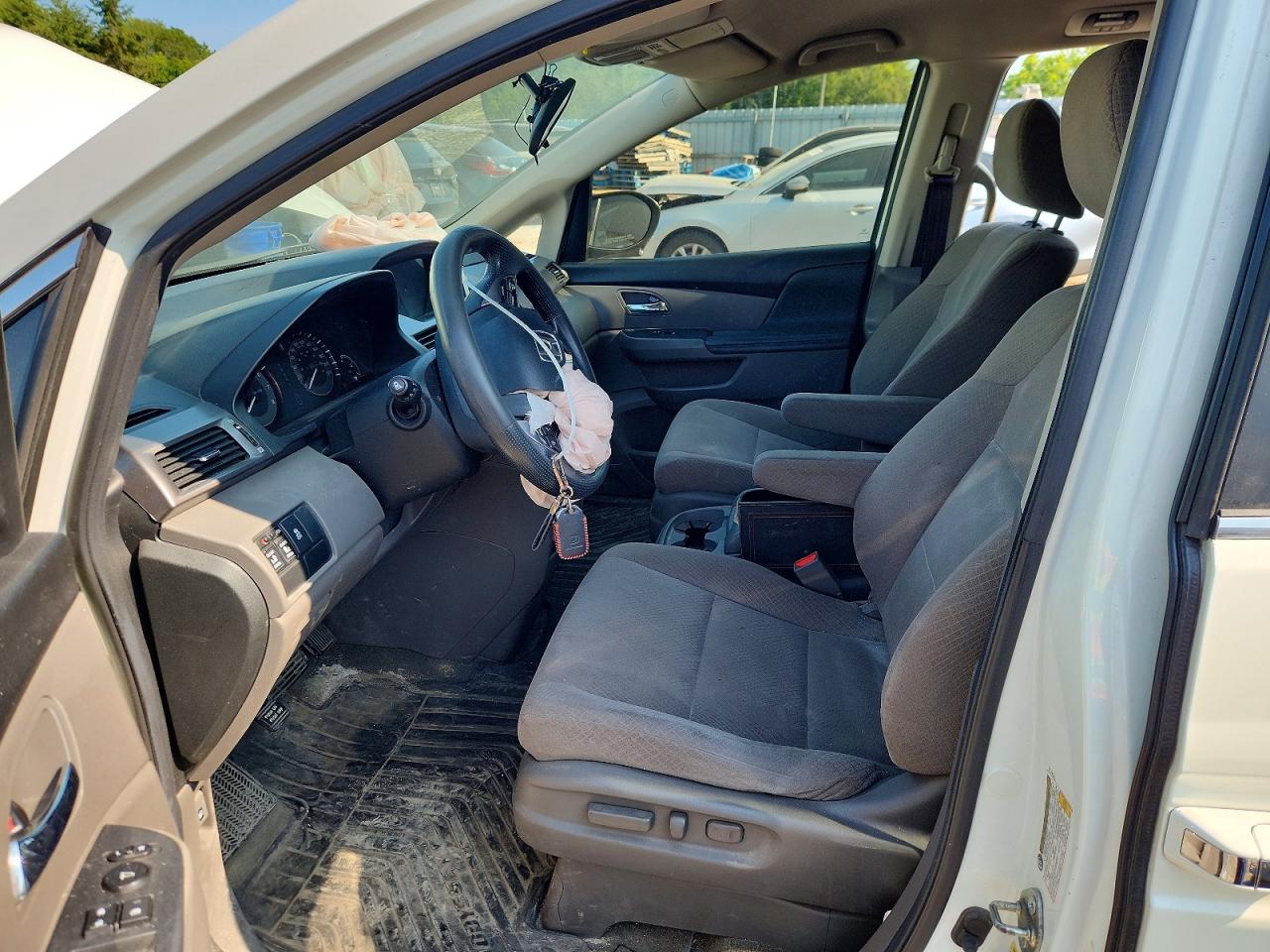 2014 Honda Odyssey Ex White vin: 5FNRL5H48EB503769