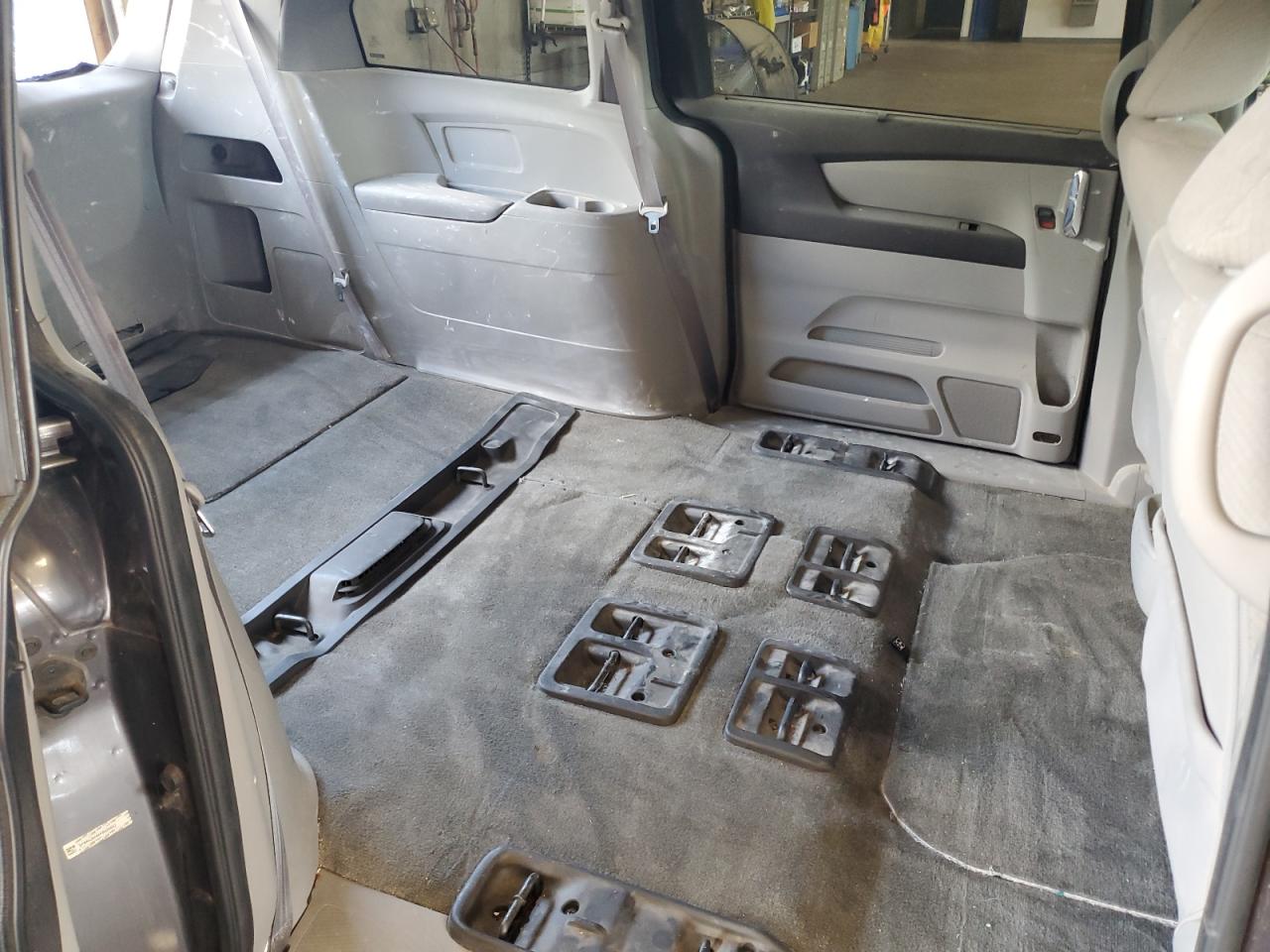 2015 Honda Odyssey Ex   Gray vin: 5FNRL5H48FB026052