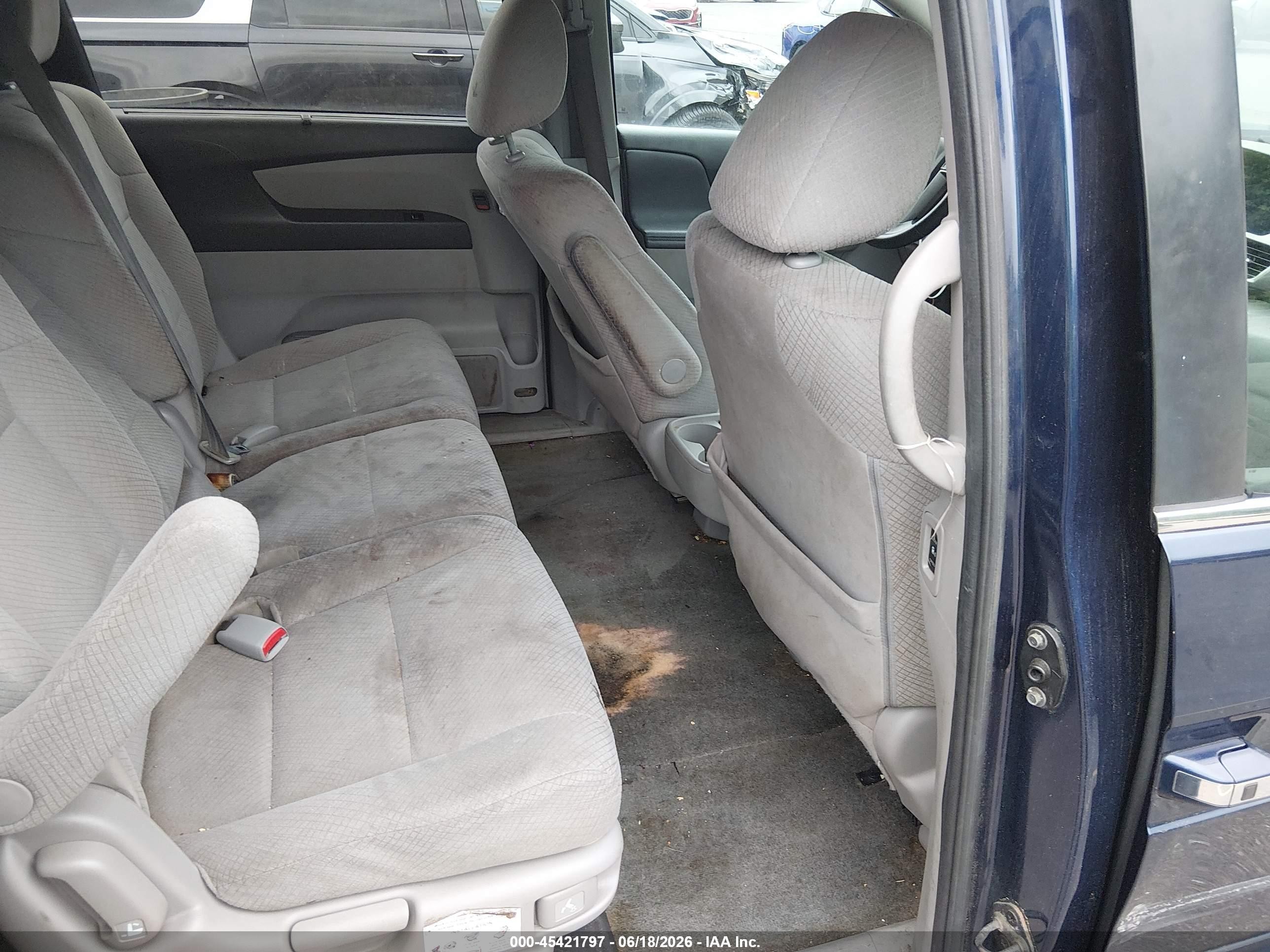 2015 Honda Odyssey Ex Dark Blue vin: 5FNRL5H48FB080550