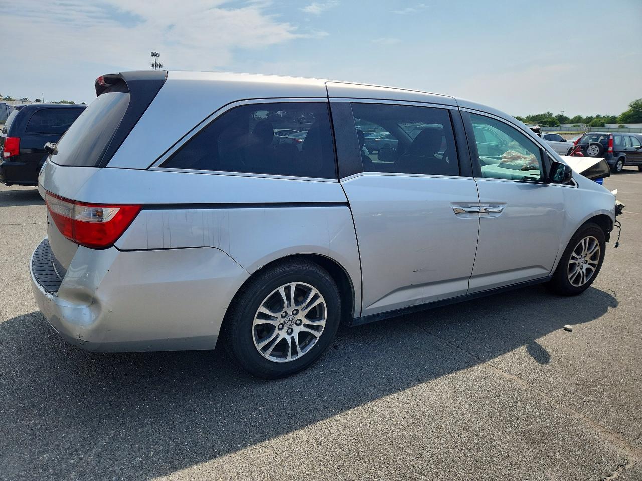 2011 Honda Odyssey Ex Silver vin: 5FNRL5H49BB025454