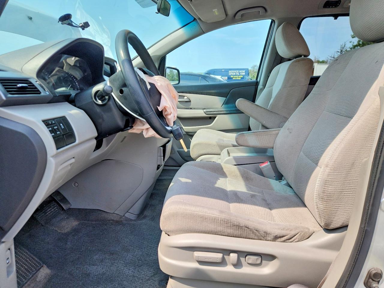 2011 Honda Odyssey Ex Silver vin: 5FNRL5H49BB025454
