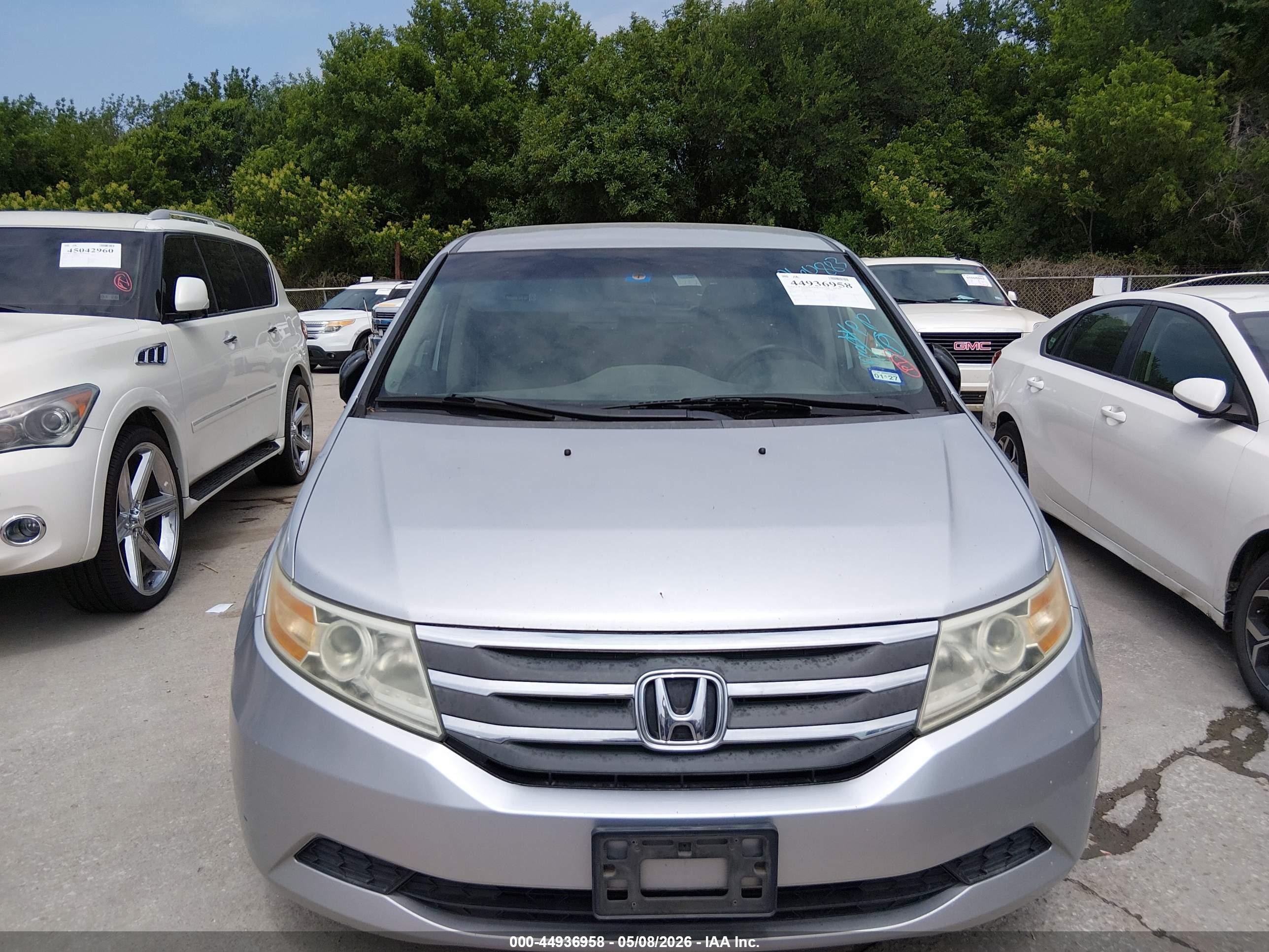 2011 Honda Odyssey Ex Silver vin: 5FNRL5H49BB060883
