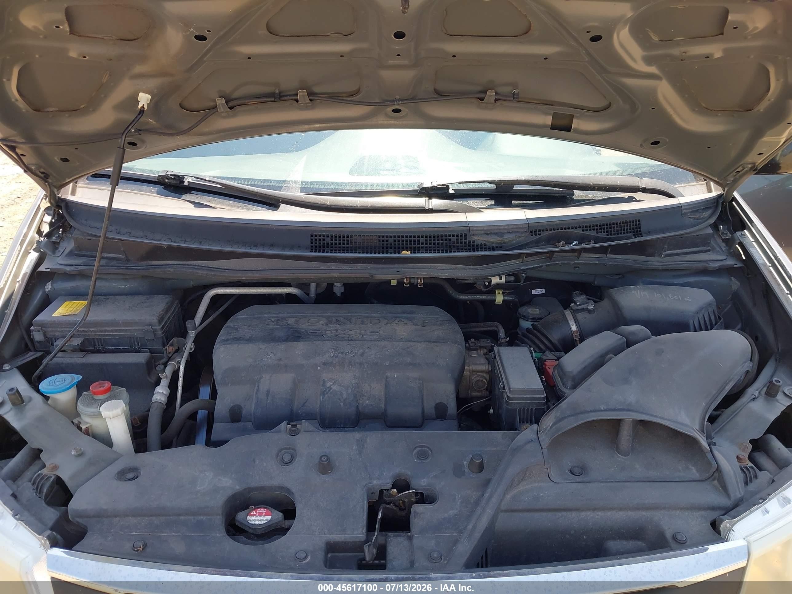 2011 Honda Odyssey Ex Gray vin: 5FNRL5H49BB070216