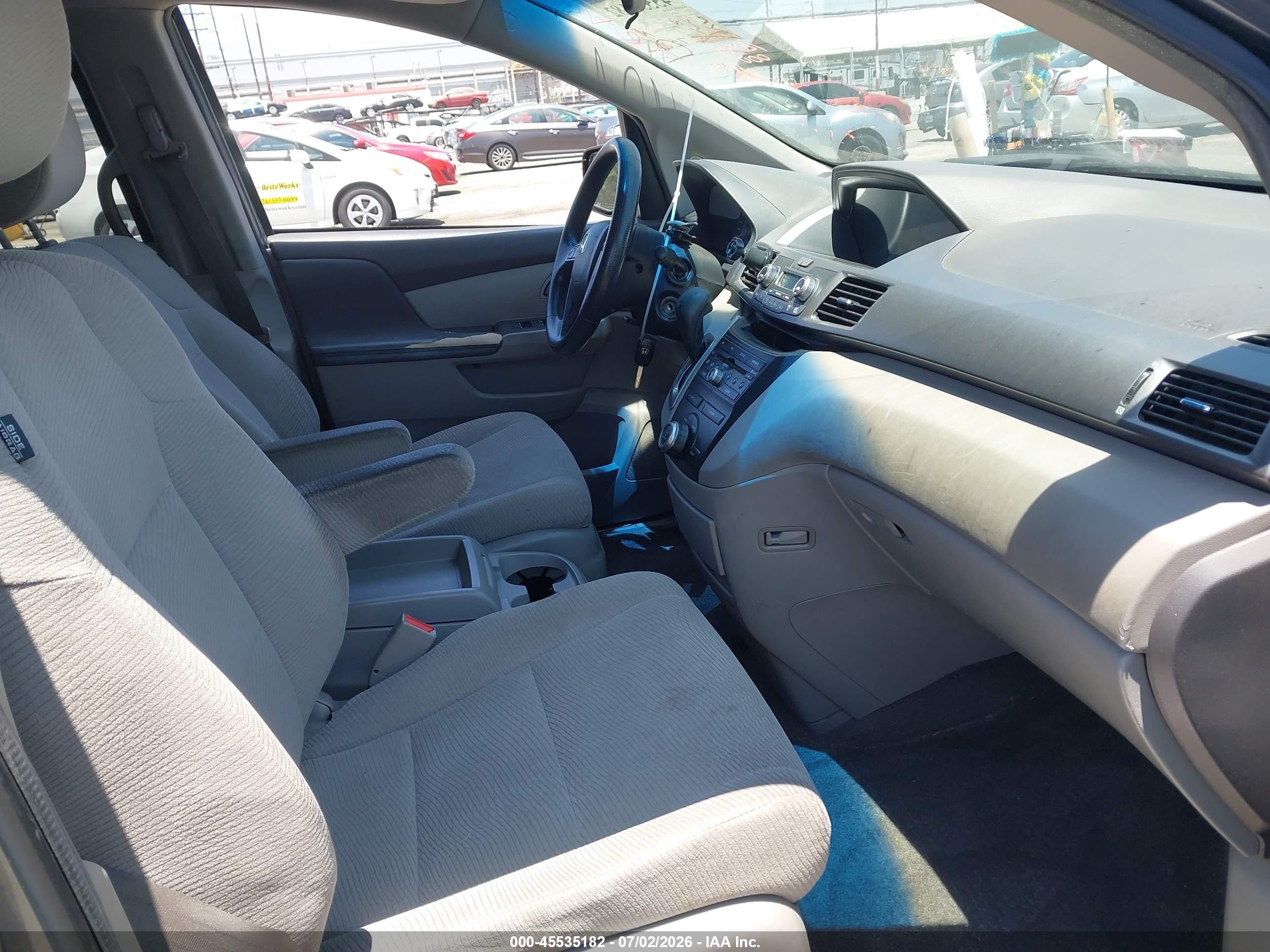 2012 Honda Odyssey Ex Gray vin: 5FNRL5H49CB068323