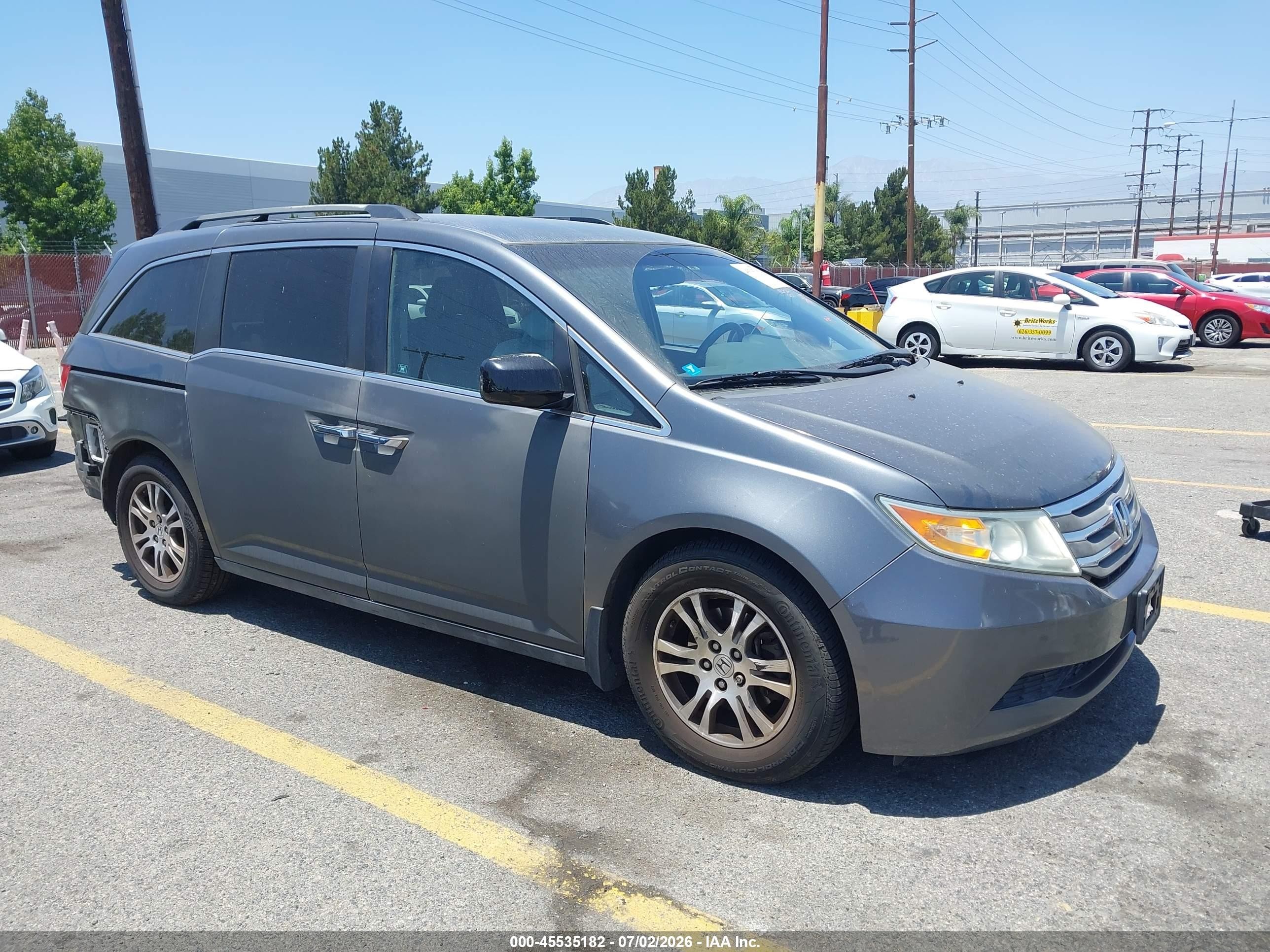 2012 Honda Odyssey Ex Gray vin: 5FNRL5H49CB068323
