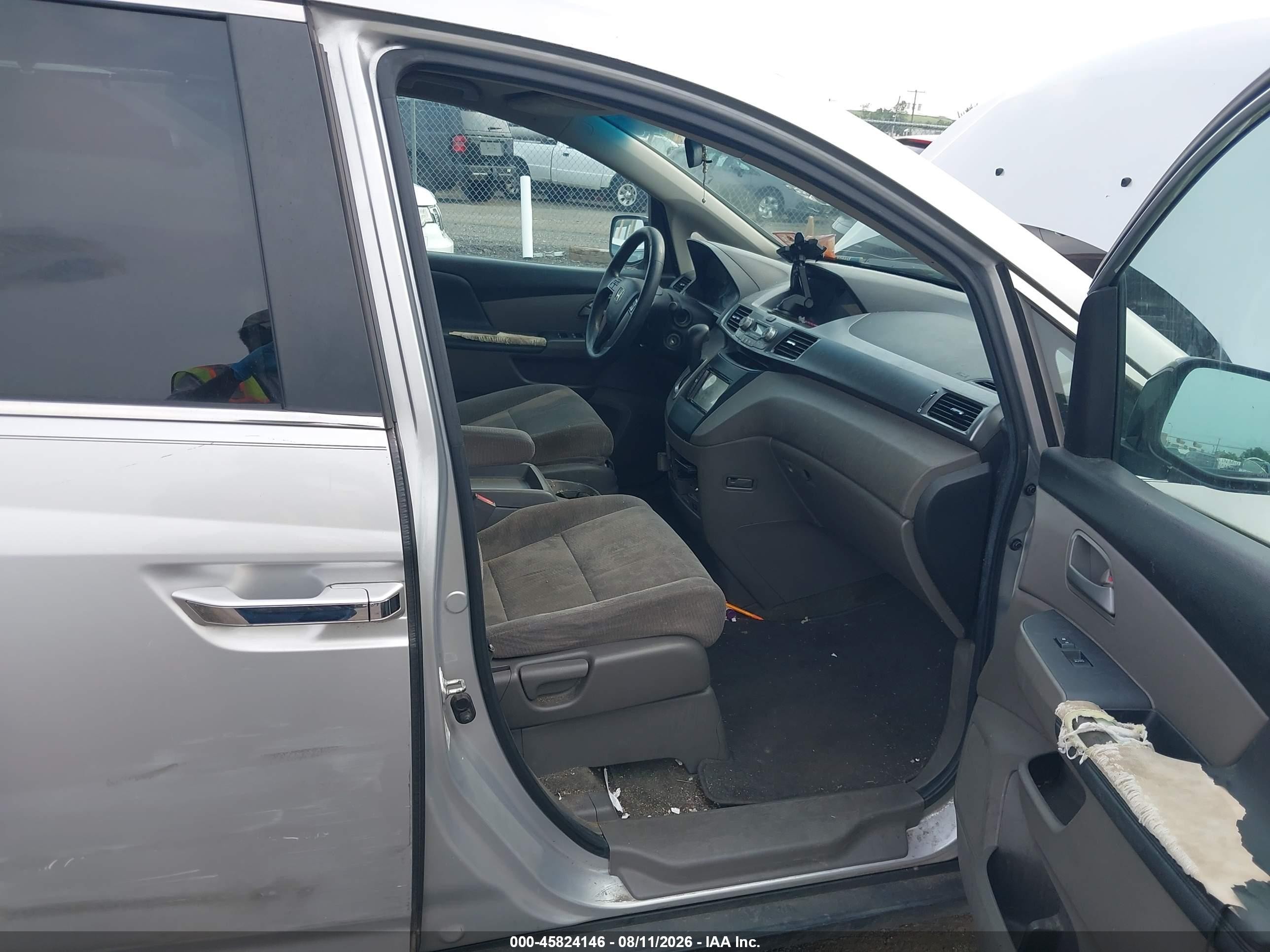 2012 Honda Odyssey Ex Silver vin: 5FNRL5H49CB136913