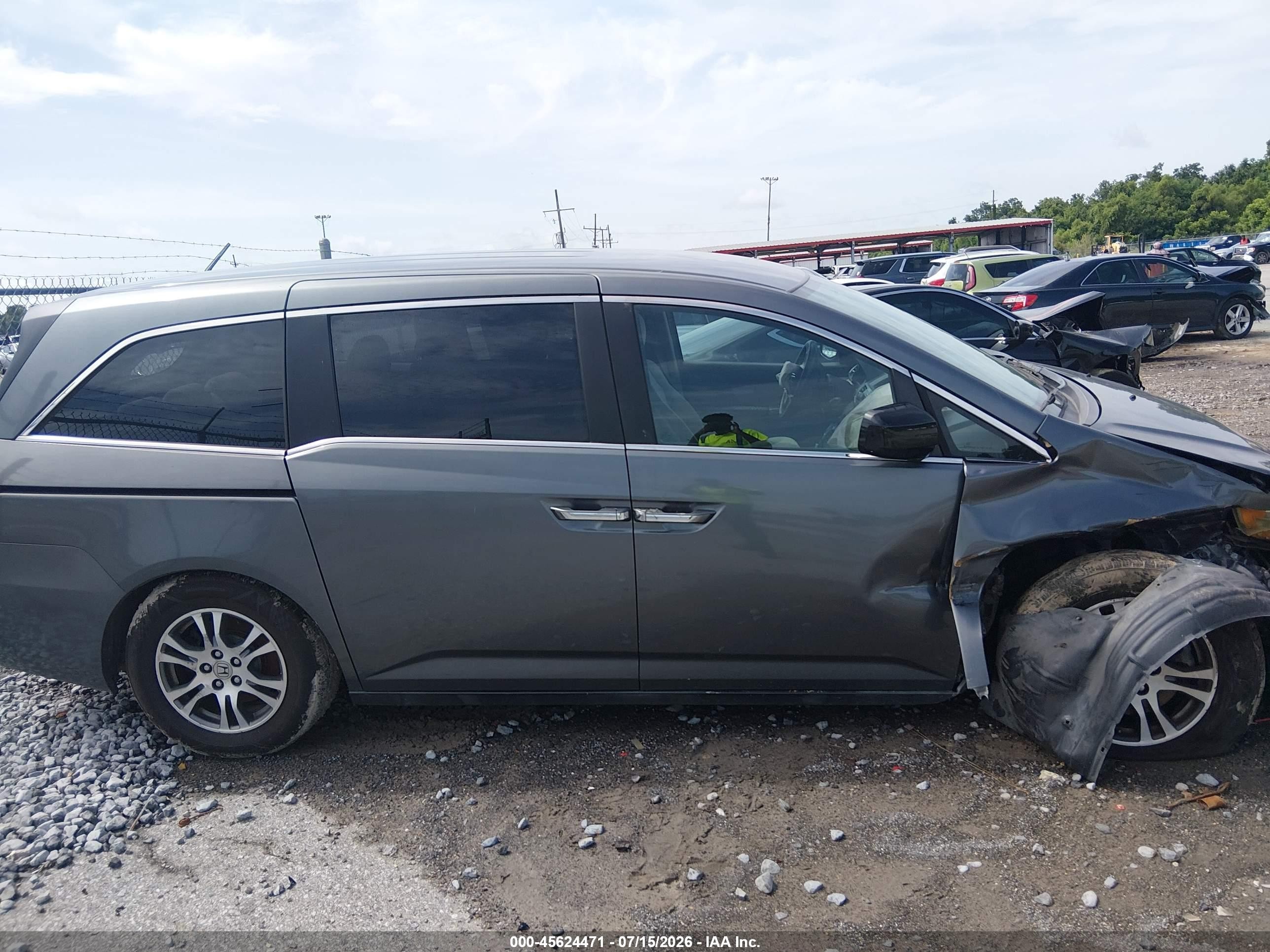 2013 Honda Odyssey Ex Gray vin: 5FNRL5H49DB003134