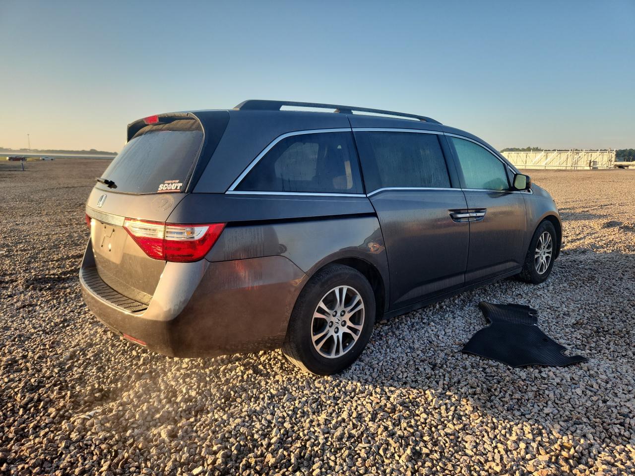 2013 Honda Odyssey Ex Gray vin: 5FNRL5H49DB019365