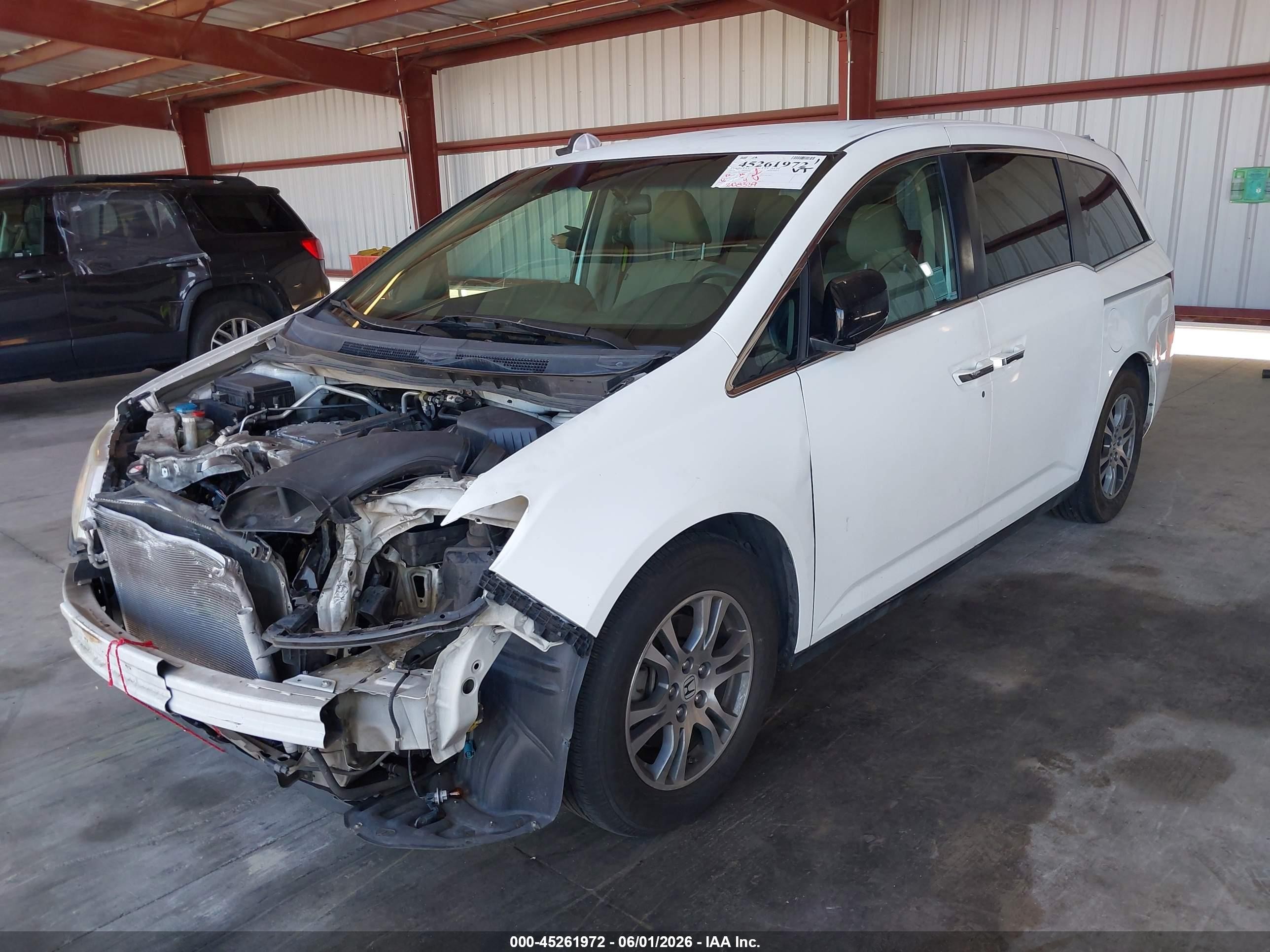 2013 Honda Odyssey Ex White vin: 5FNRL5H49DB031287