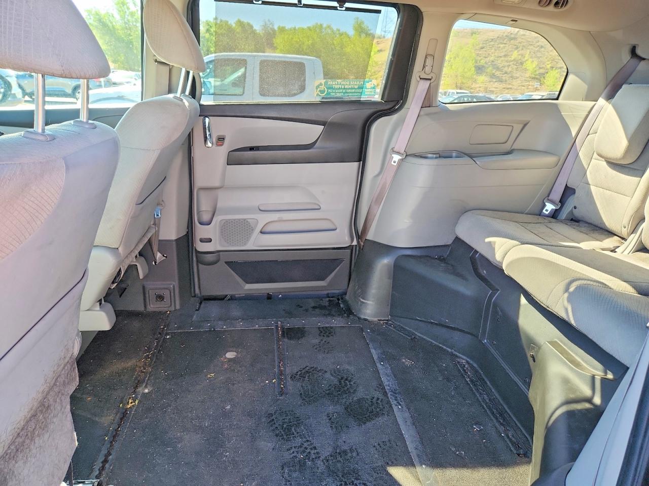2015 Honda Odyssey Ex Gray vin: 5FNRL5H49FB040753