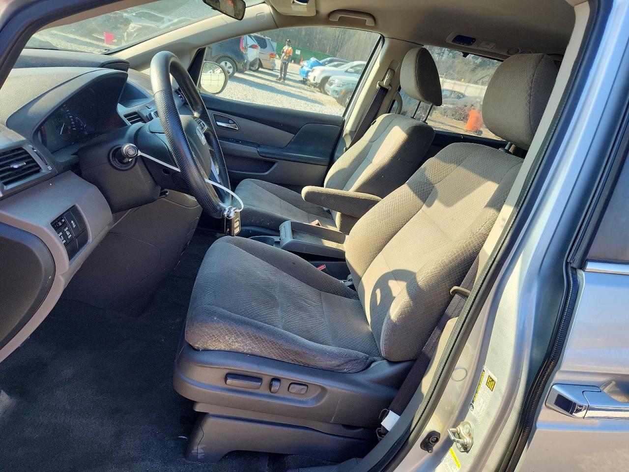2015 Honda Odyssey Ex Silver vin: 5FNRL5H49FB084946