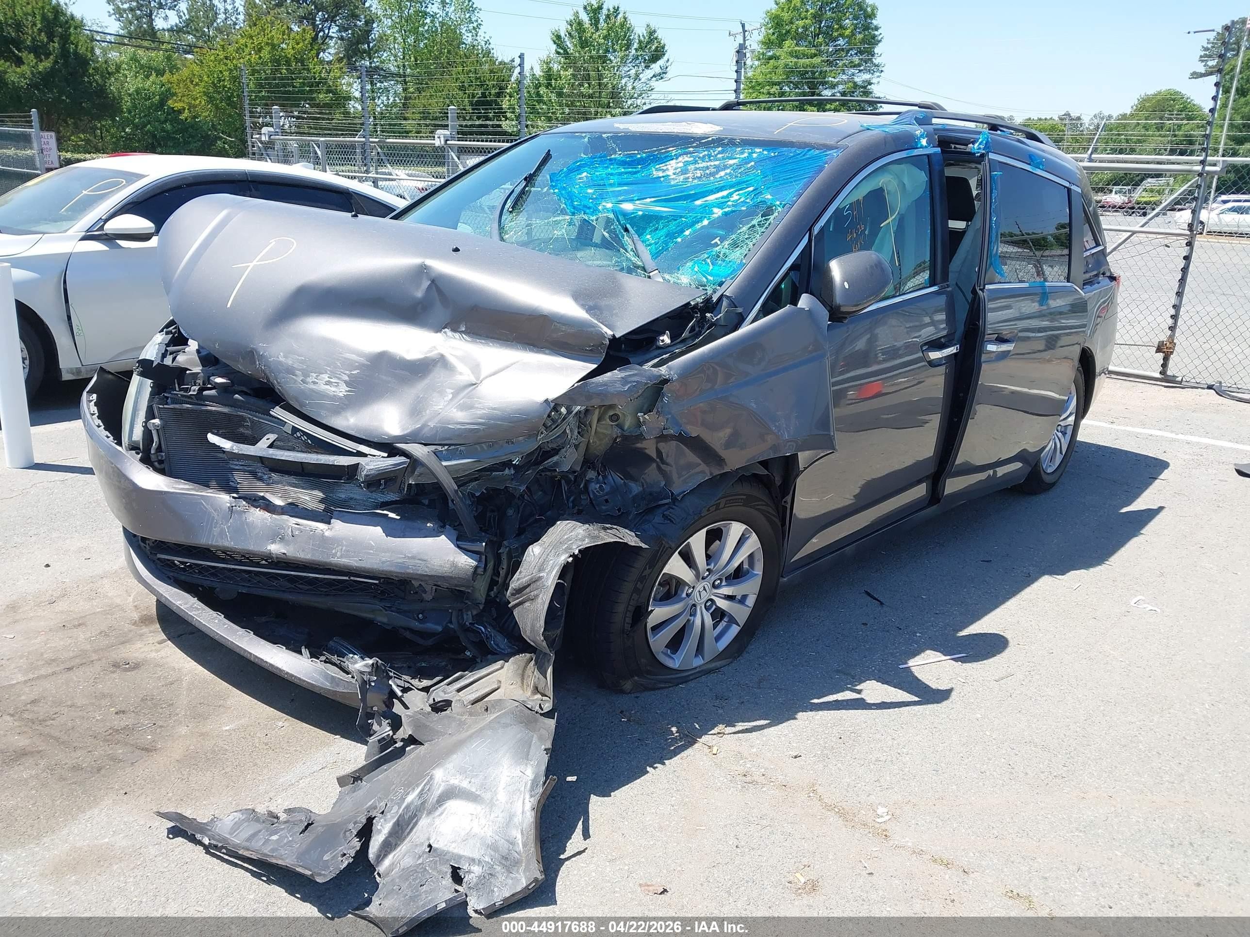 2015 Honda Odyssey Ex Gray vin: 5FNRL5H49FB118190