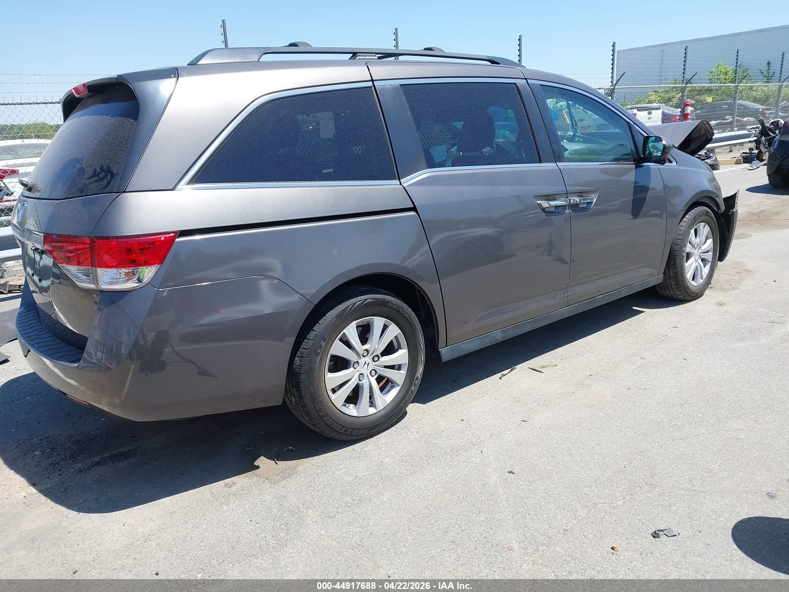 2015 Honda Odyssey Ex Gray vin: 5FNRL5H49FB118190