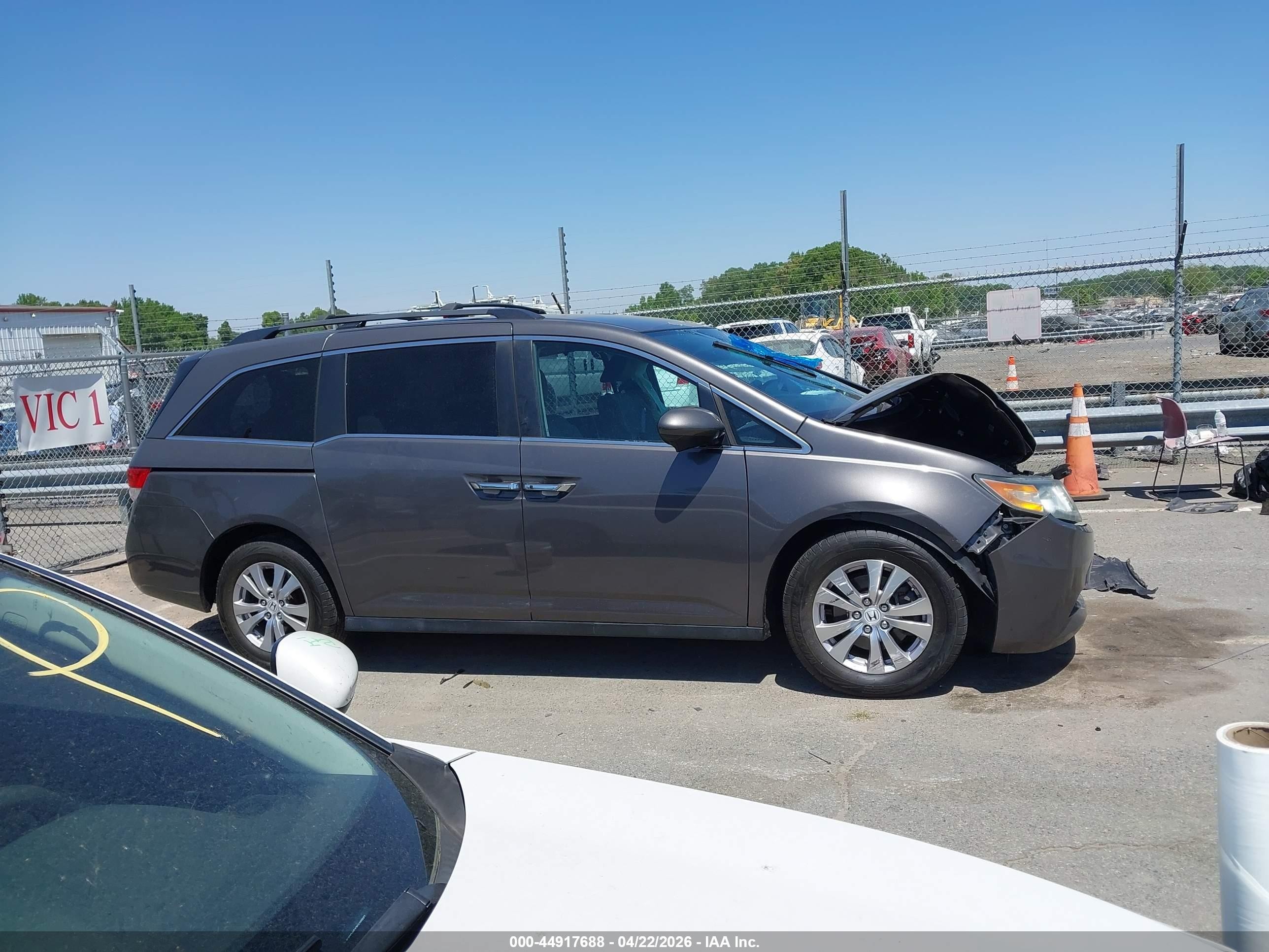2015 Honda Odyssey Ex Gray vin: 5FNRL5H49FB118190