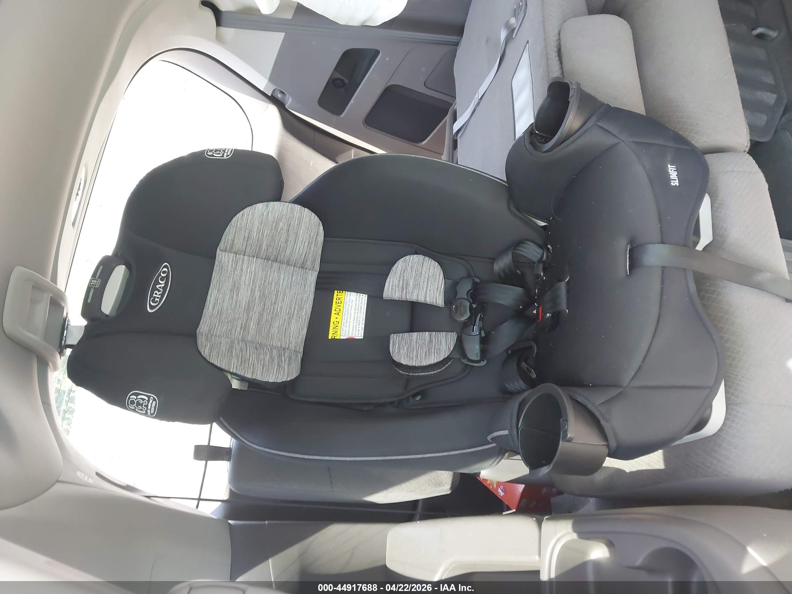 2015 Honda Odyssey Ex Gray vin: 5FNRL5H49FB118190