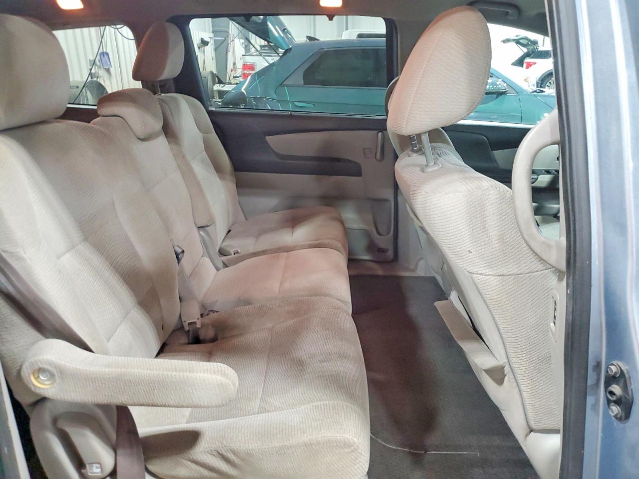 2011 Honda Odyssey Ex Blue vin: 5FNRL5H4XBB020621