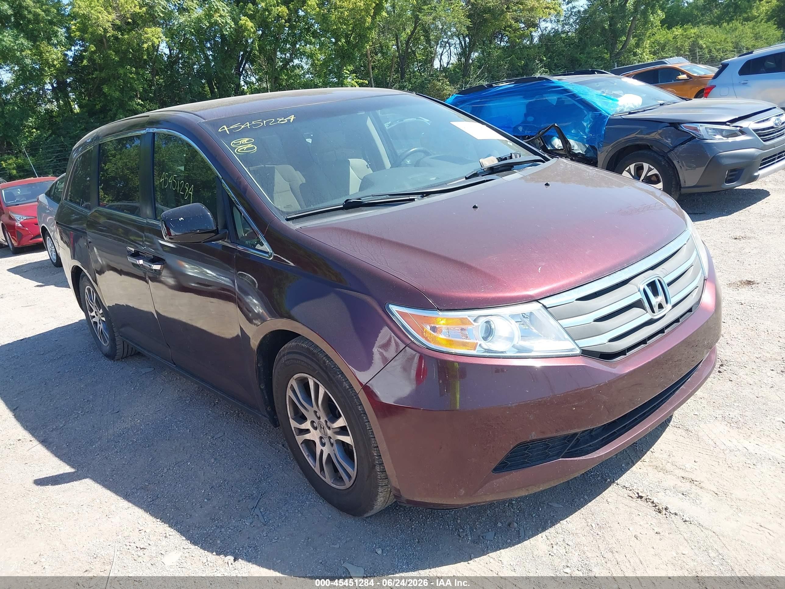 2012 Honda Odyssey Ex Бордовый vin: 5FNRL5H4XCB047125